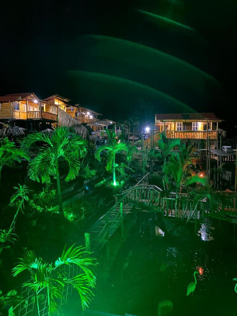 Hotel Y Restaurante Los Dos Potrillos Santa Elena - Cabañas campestres