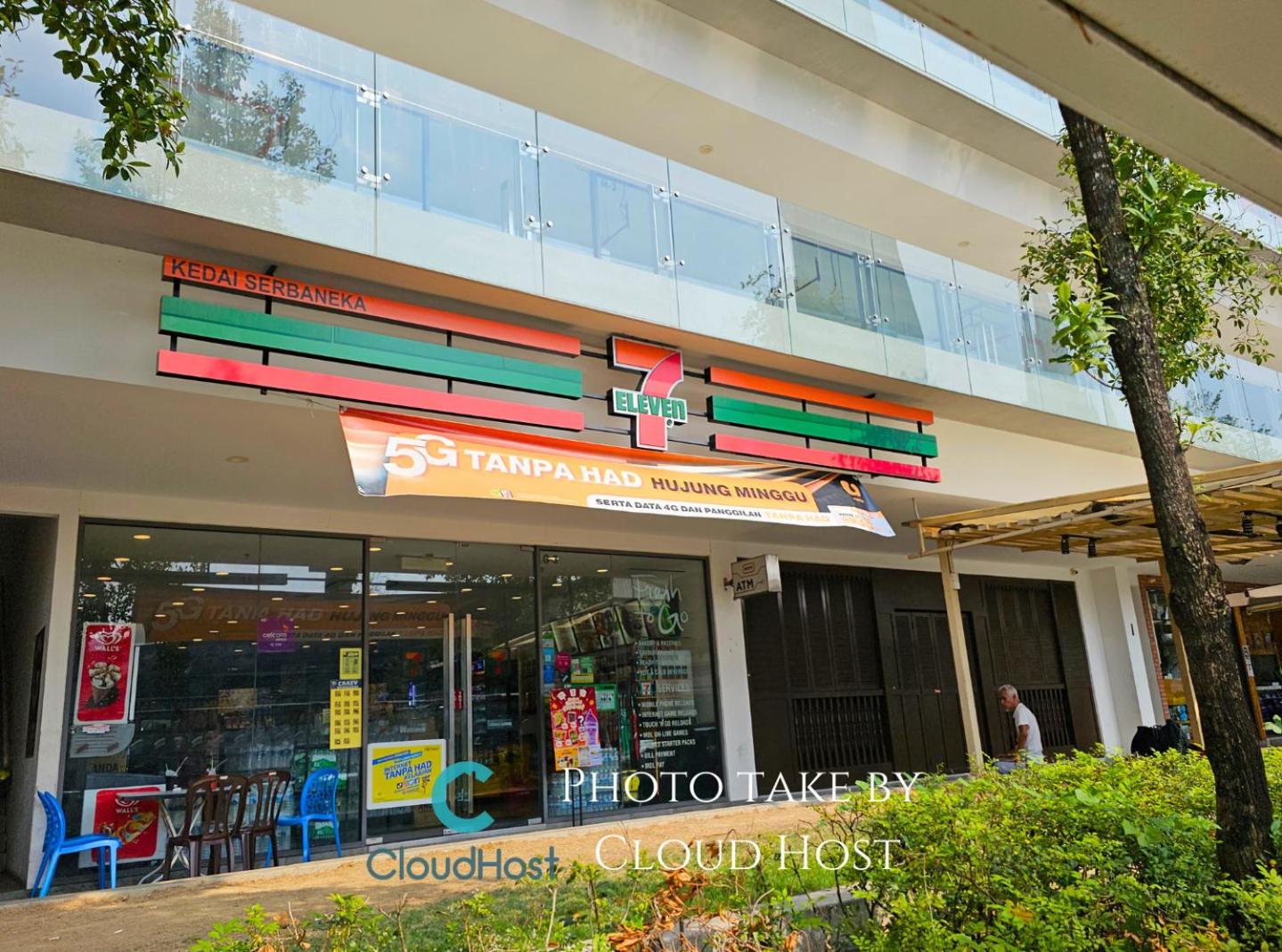 The Robertson Bukit Bintang Kuala Lumpur by Cloud Host