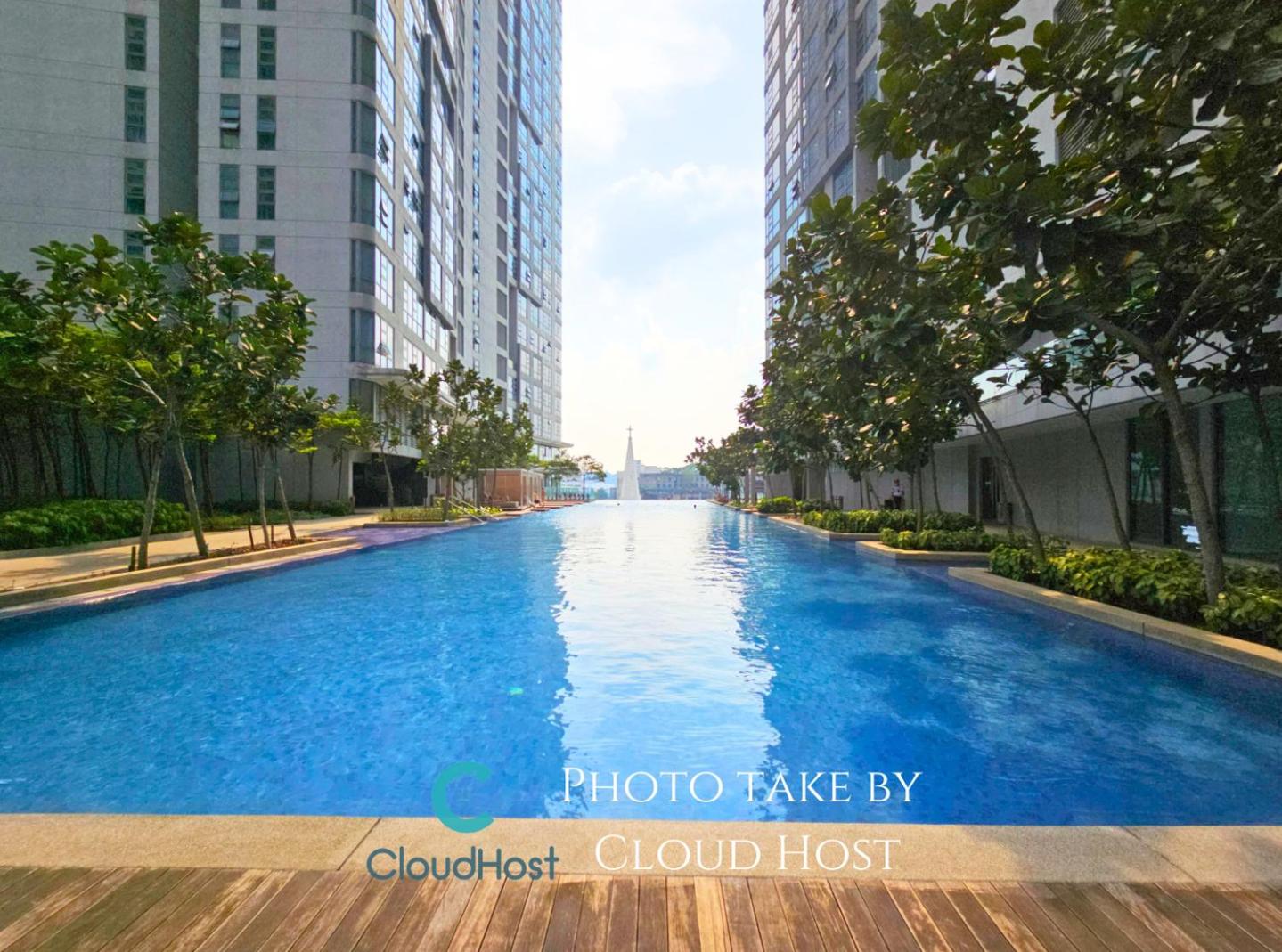 The Robertson Bukit Bintang Kuala Lumpur by Cloud Host