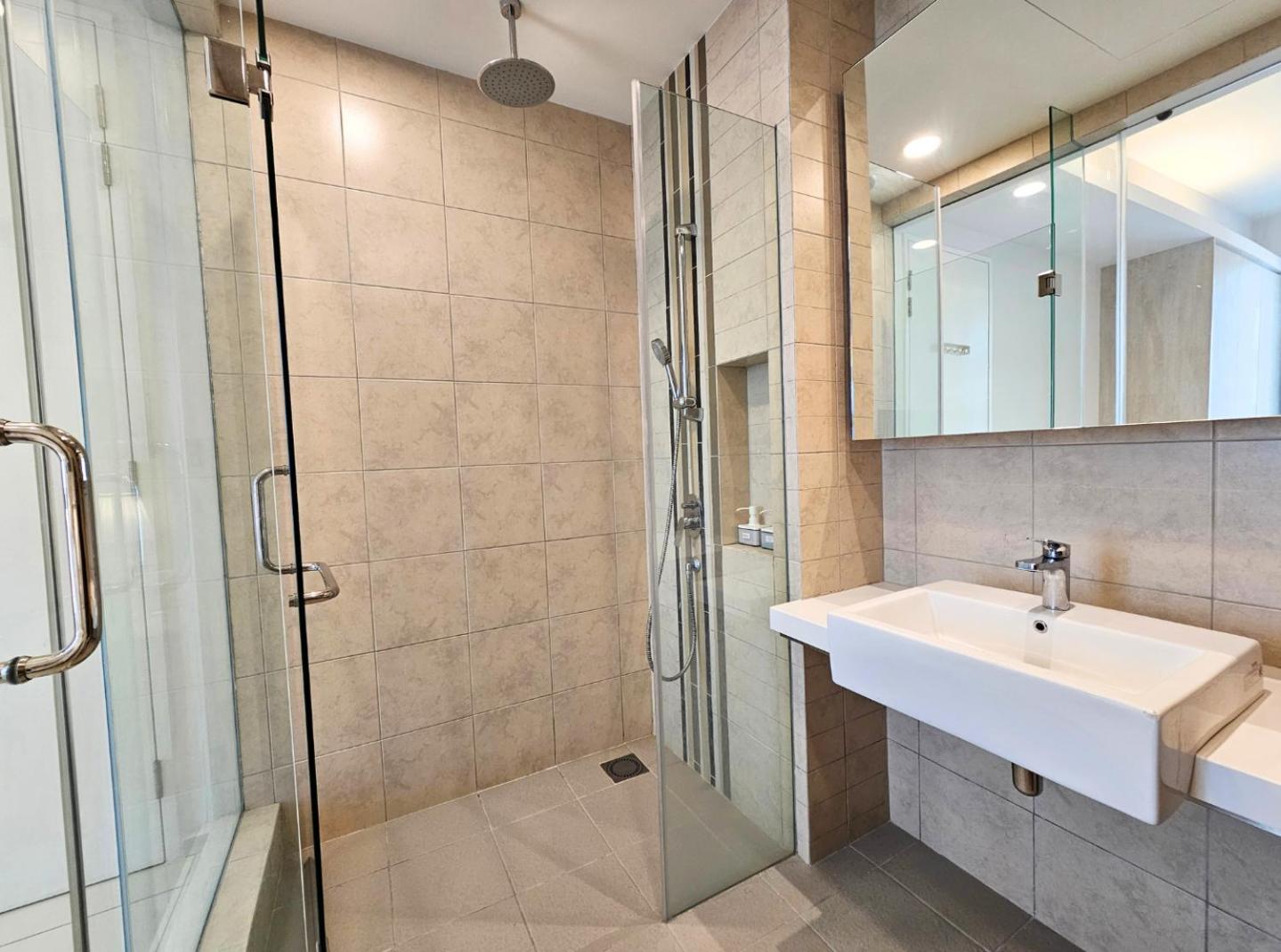 The Robertson Bukit Bintang Kuala Lumpur by Cloud Host
