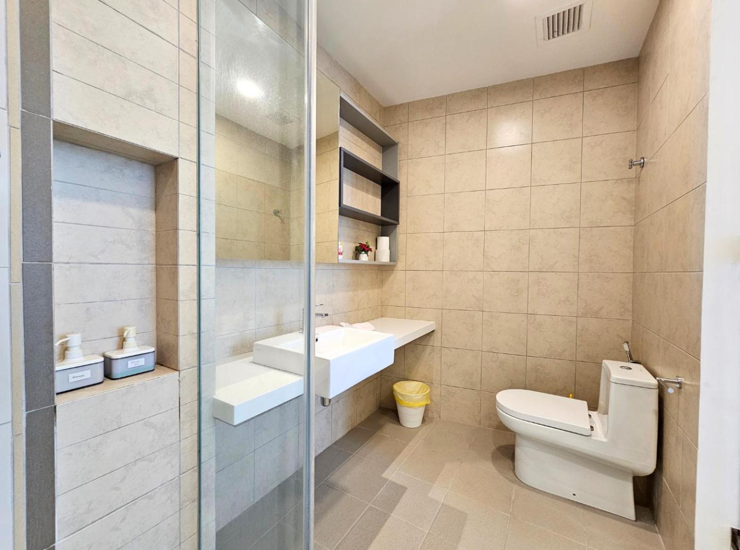 The Robertson Bukit Bintang Kuala Lumpur by Cloud Host