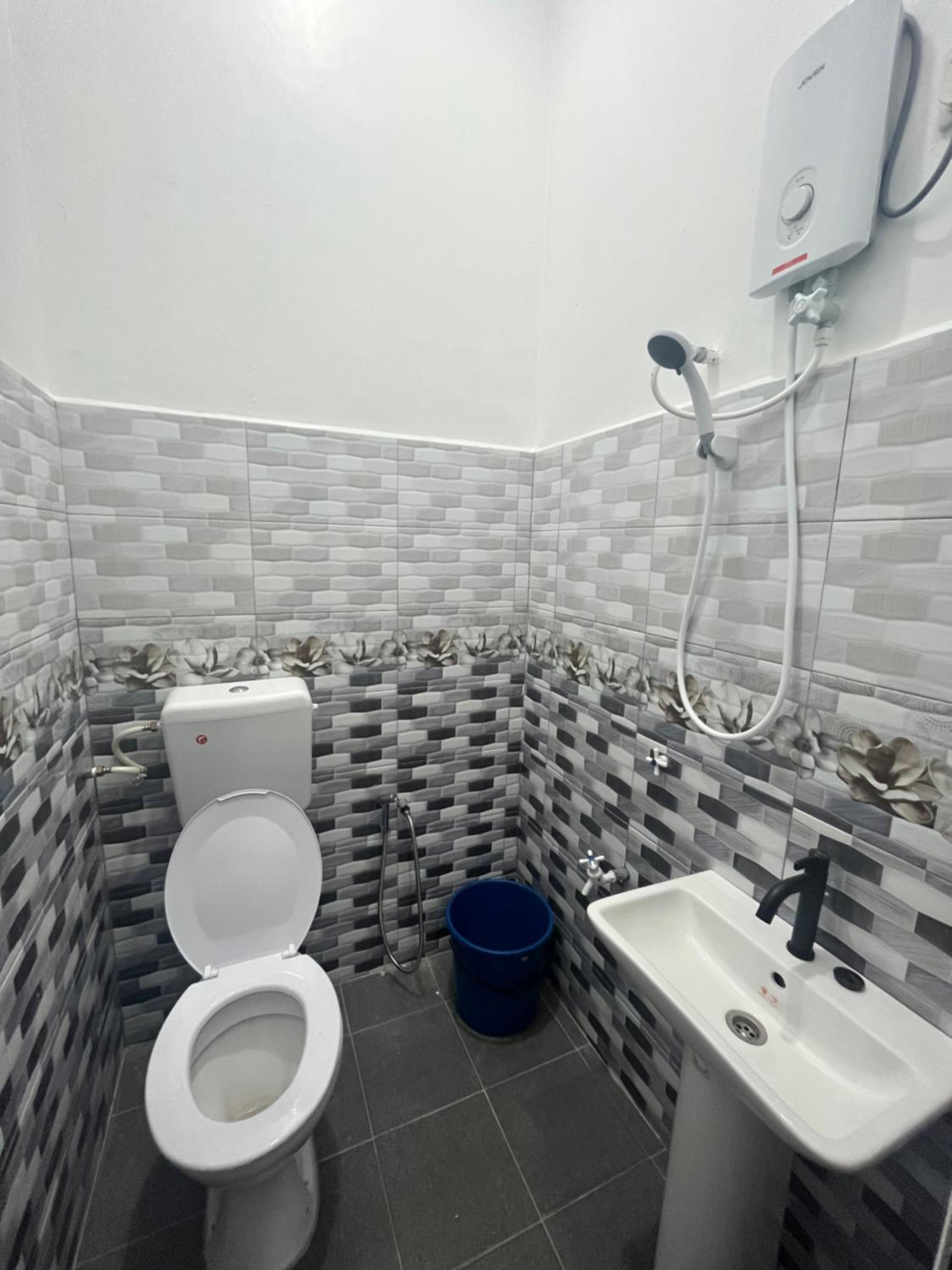 Manong Kuala Kangsar Homestay Chegu Wok photo 5