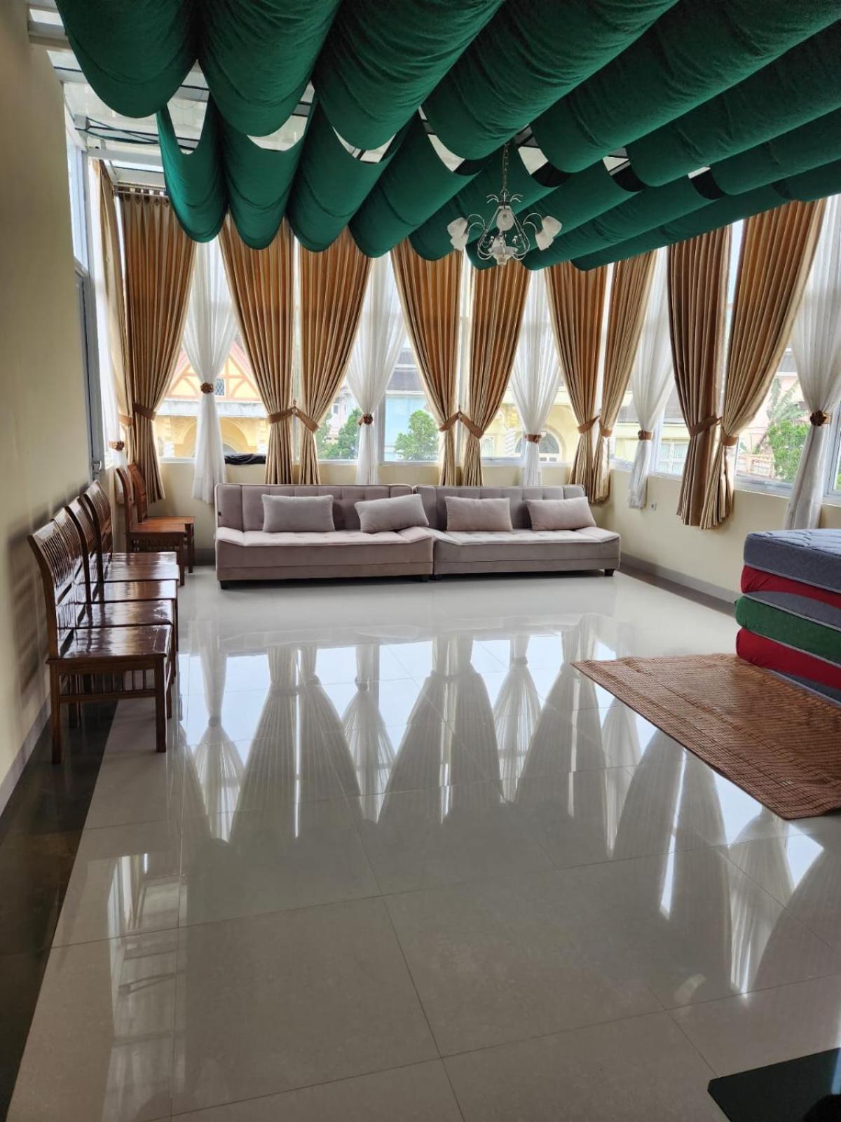 Villa Shams Kotabunga view 5