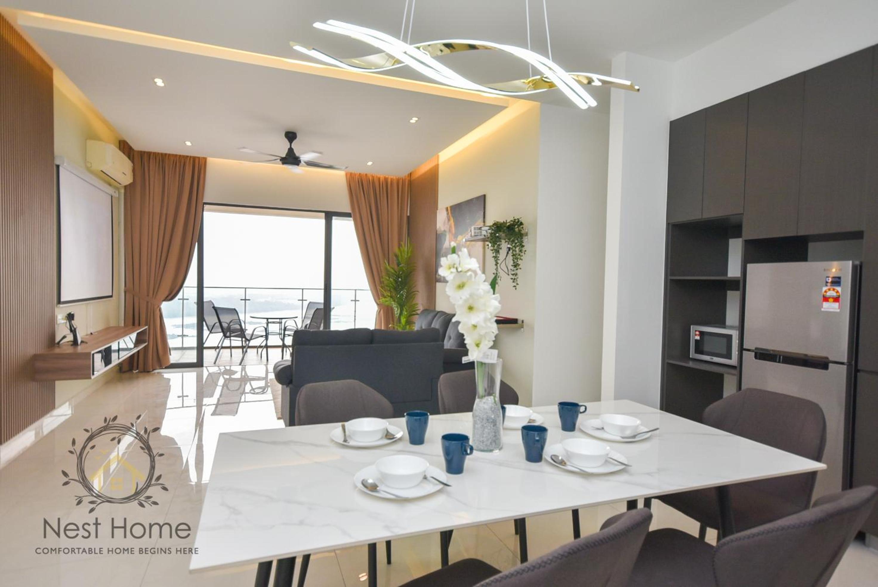 Country Garden Seaview Suite by Nest Home at Danga Bay