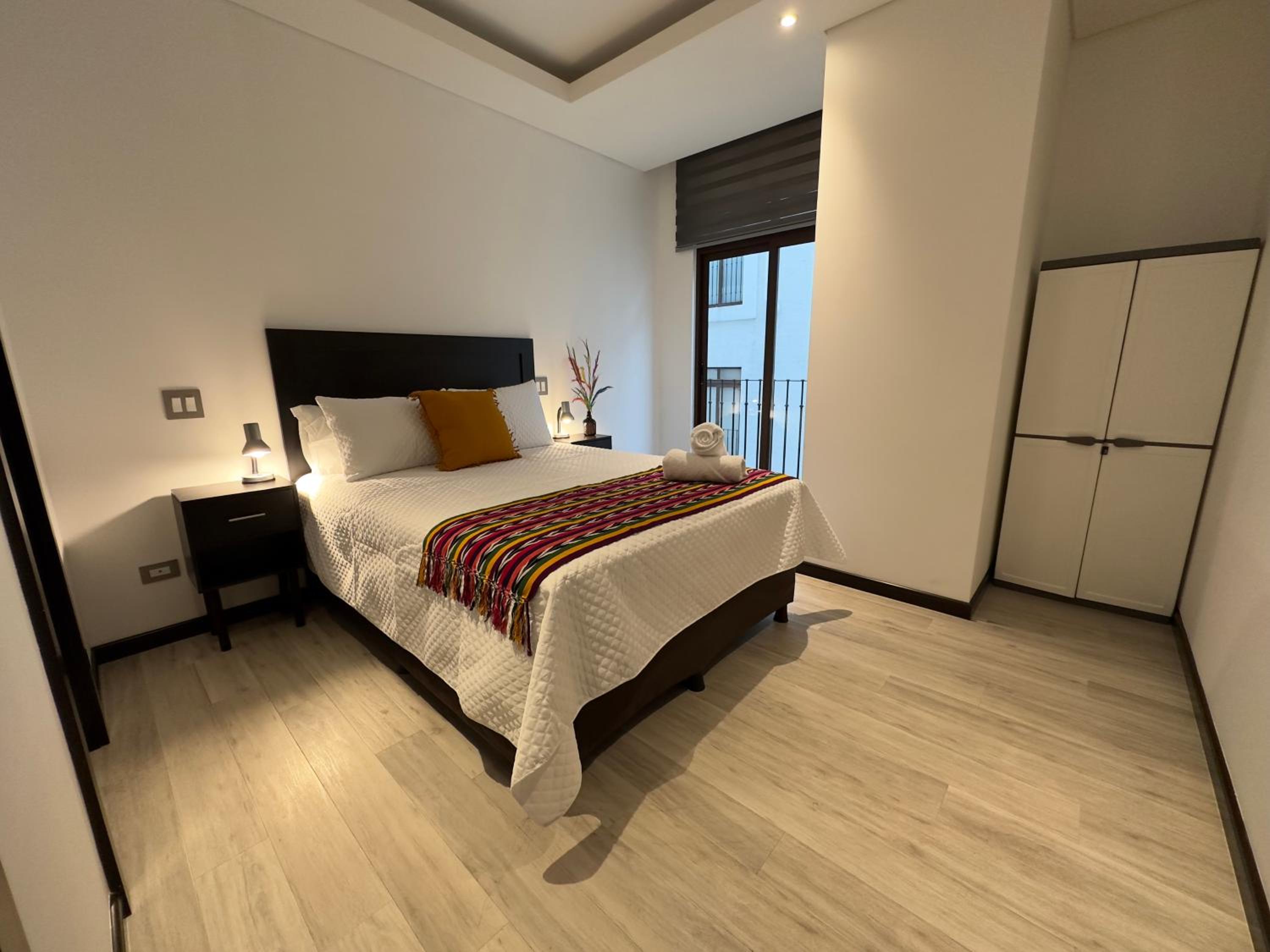 L2A 205 - Boutique apartamento en Cayalá para 5 huéspedes view 5