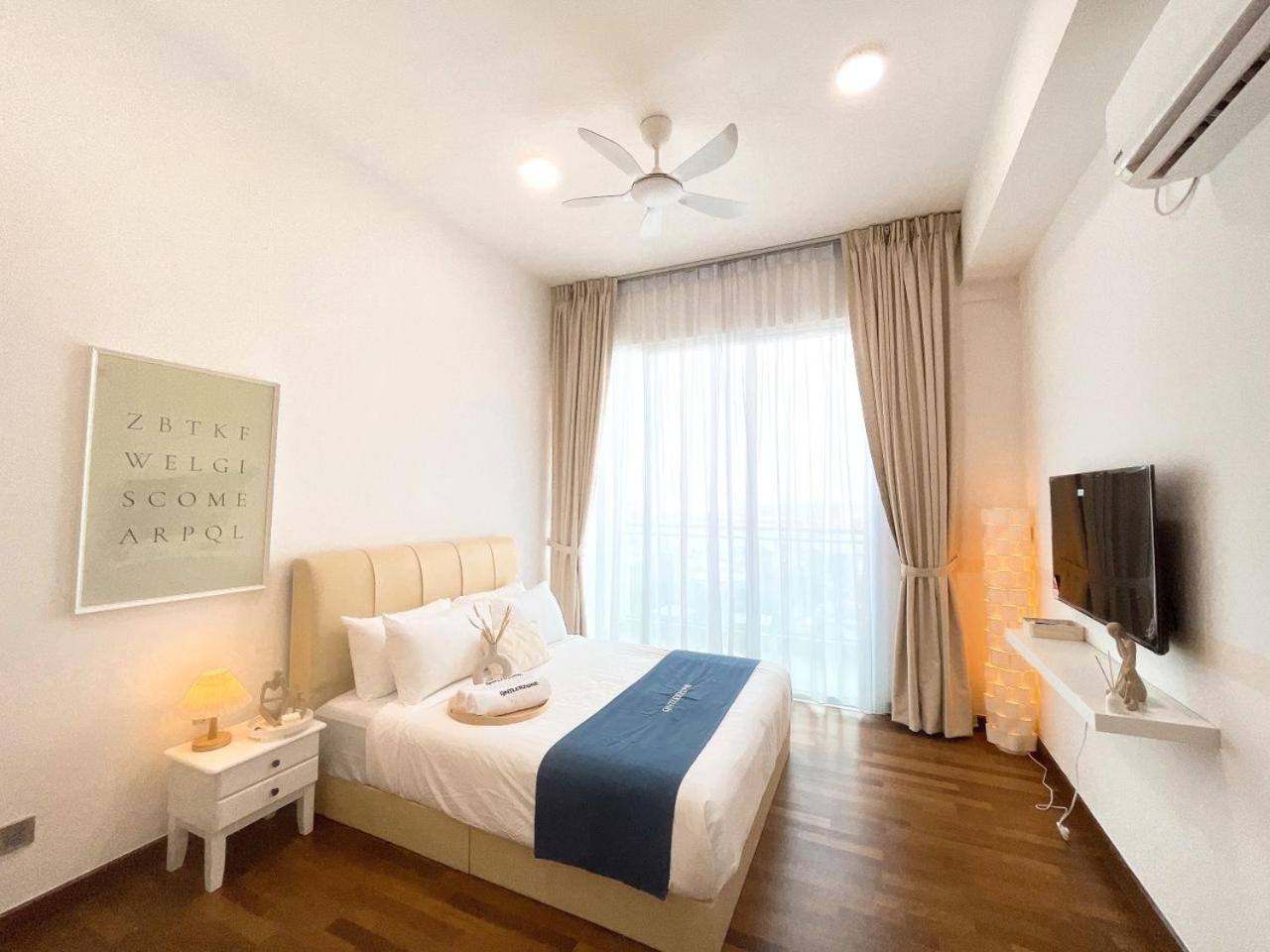 Paragon Suite Homestay by Antlerzone