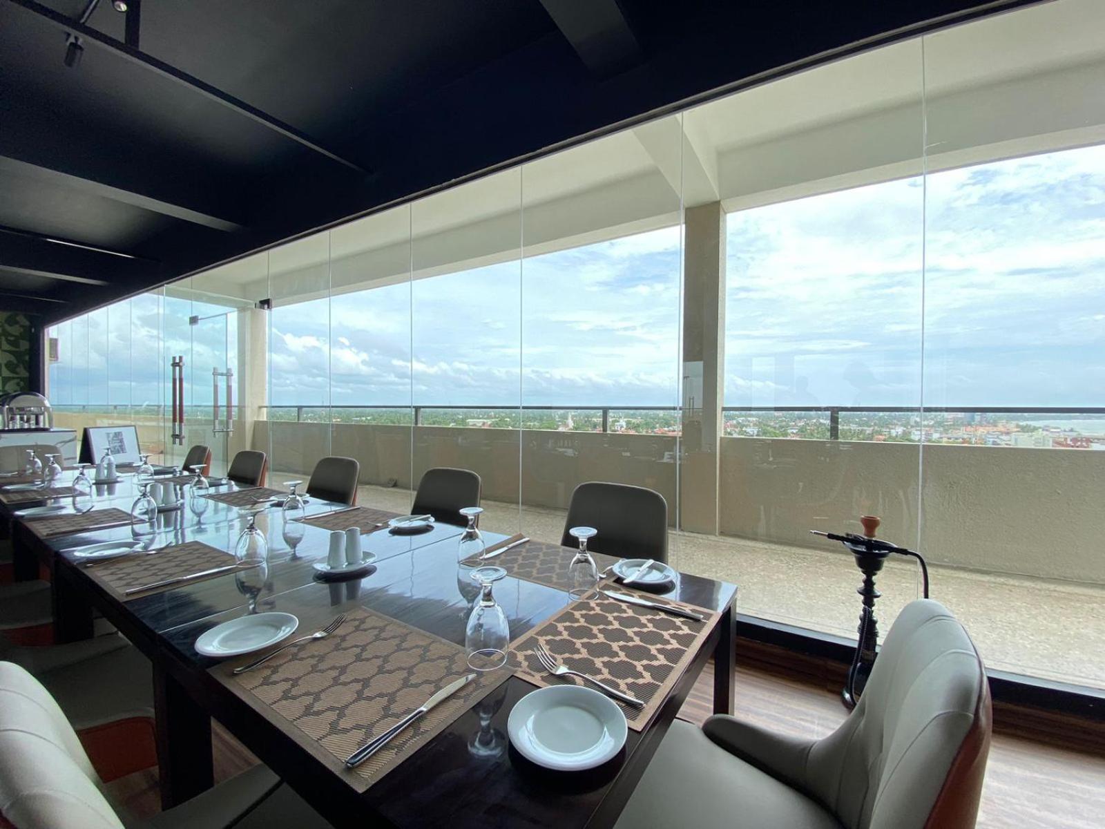 Ocean Breeze - UDAYA Luxury Apartments