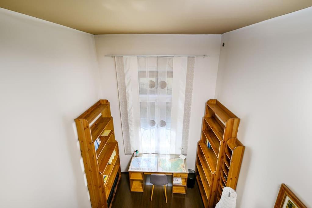 Chrysoprase Apartment