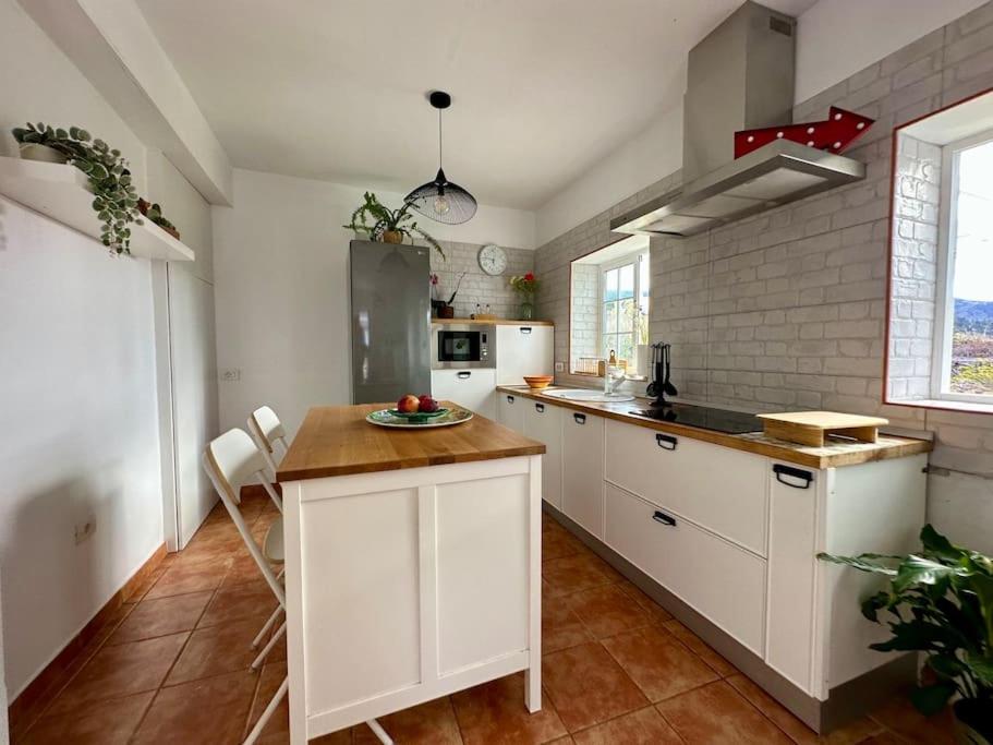 Casa rural con piscina climatizada
