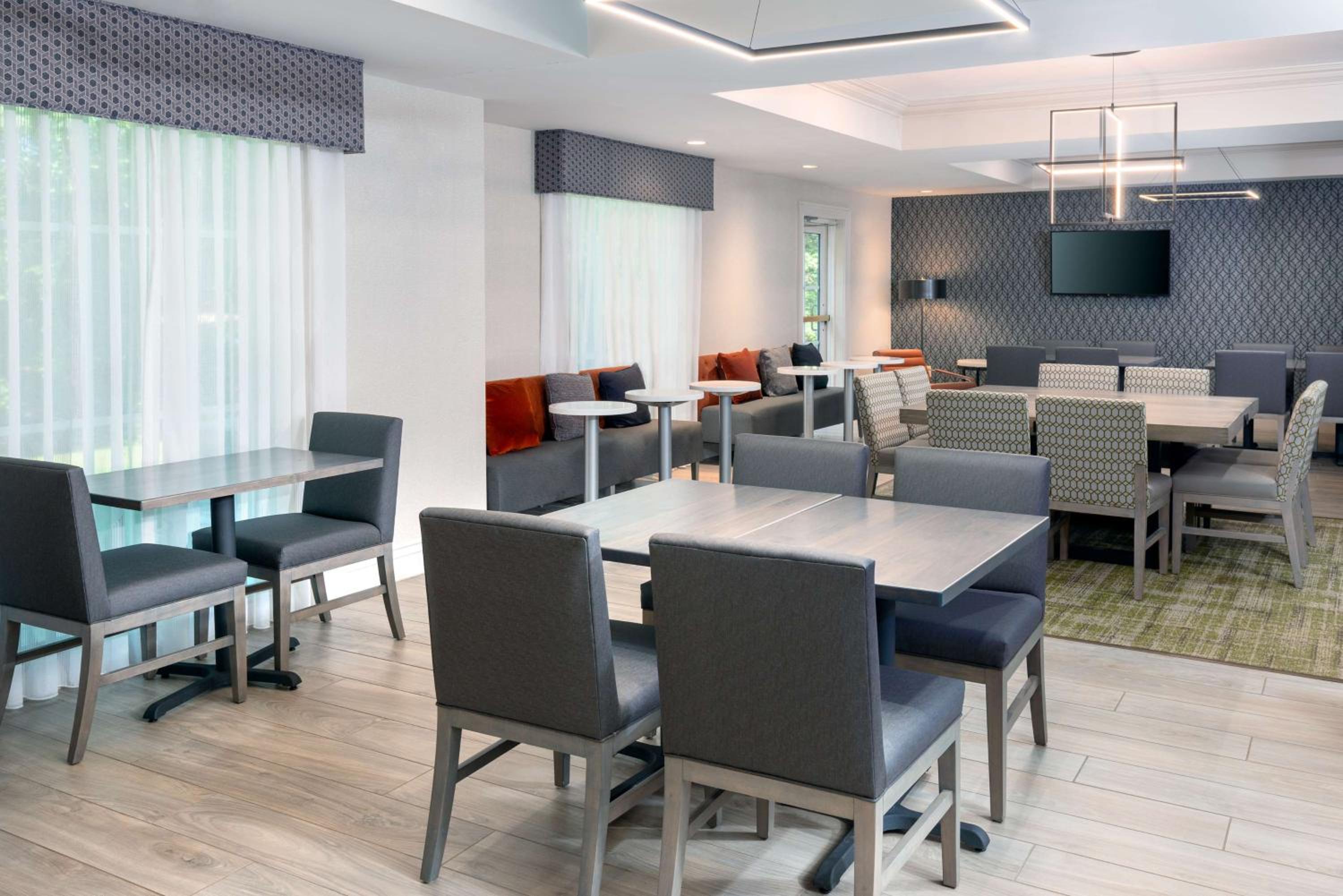 Hampton Inn Boston Bedford Burlington - Property Image 31