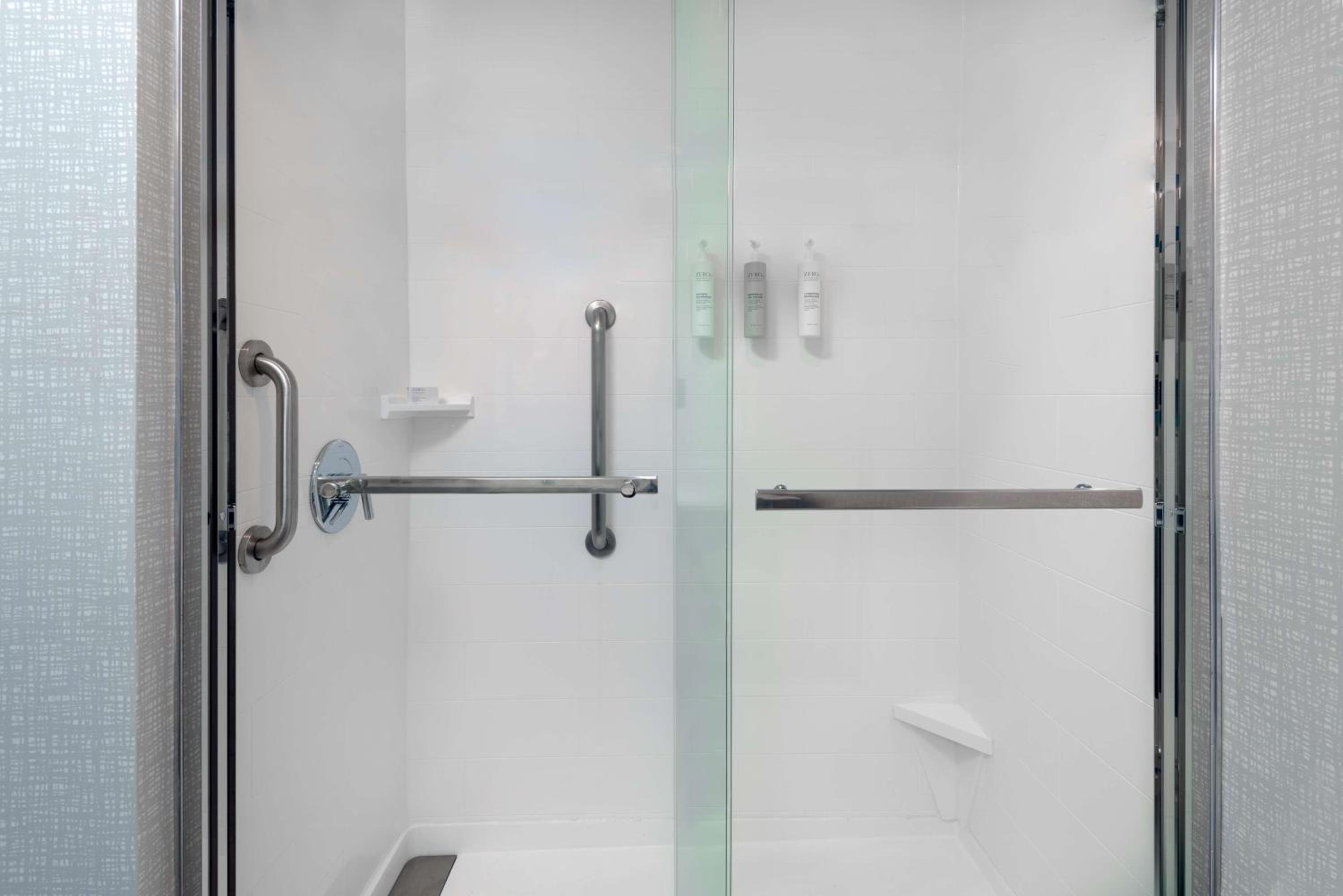 Hampton Inn Boston Bedford Burlington - Property Image 13