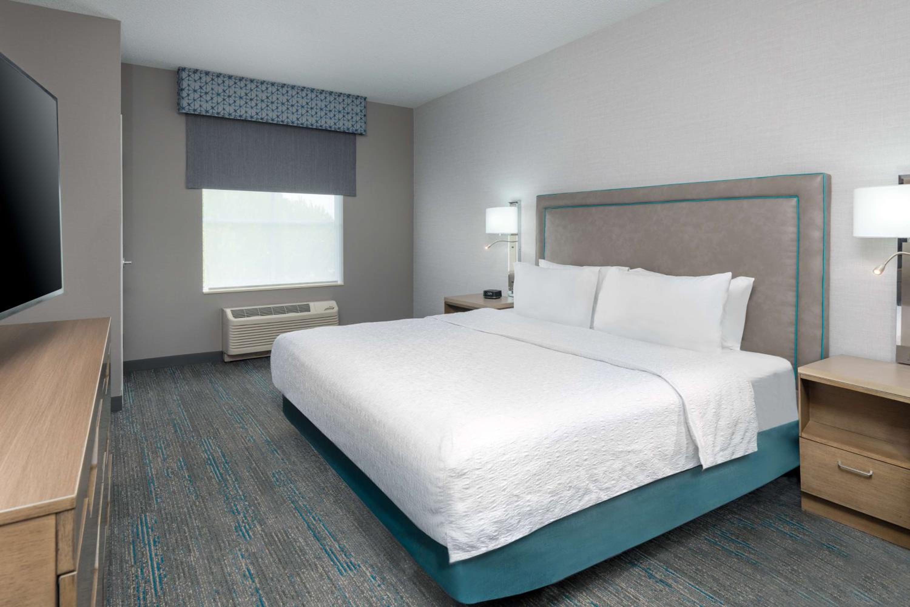 Hampton Inn Boston Bedford Burlington - Property Image 16