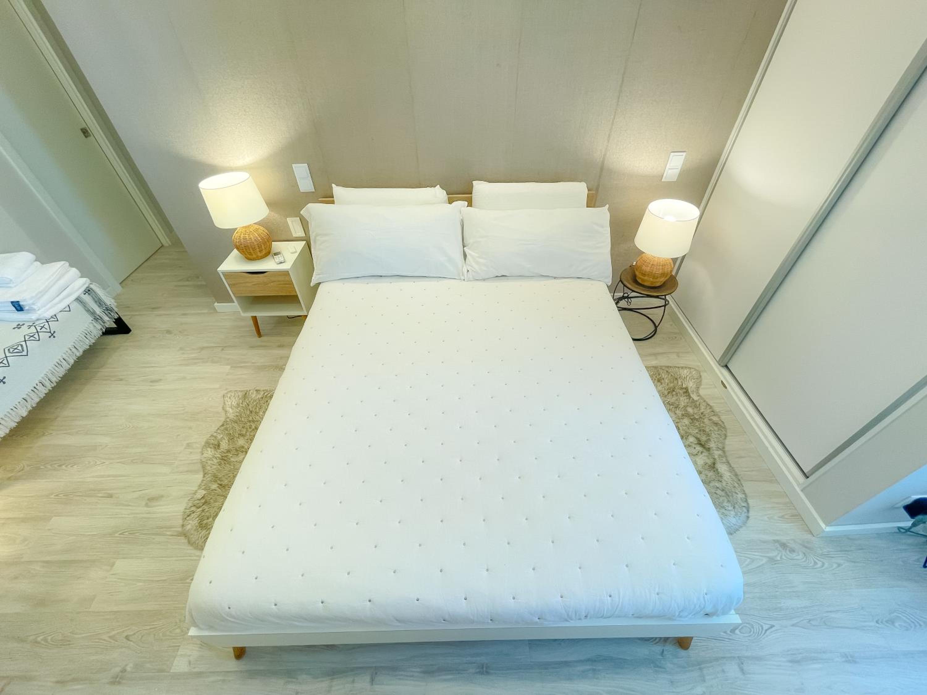 Lisbon Airport Cozy Apartment view 5