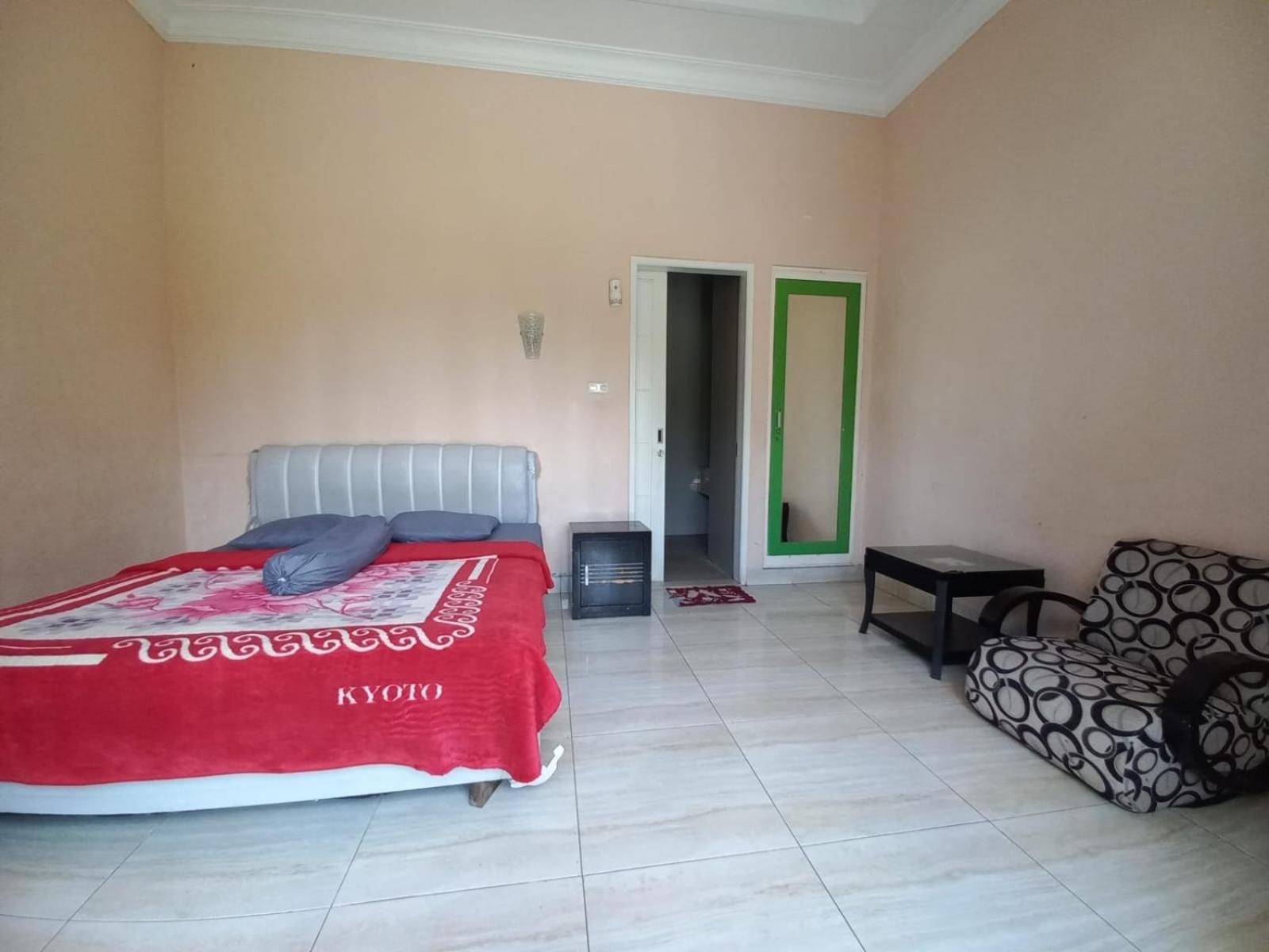 Villa CH 406 Ciloto Puncak view 3