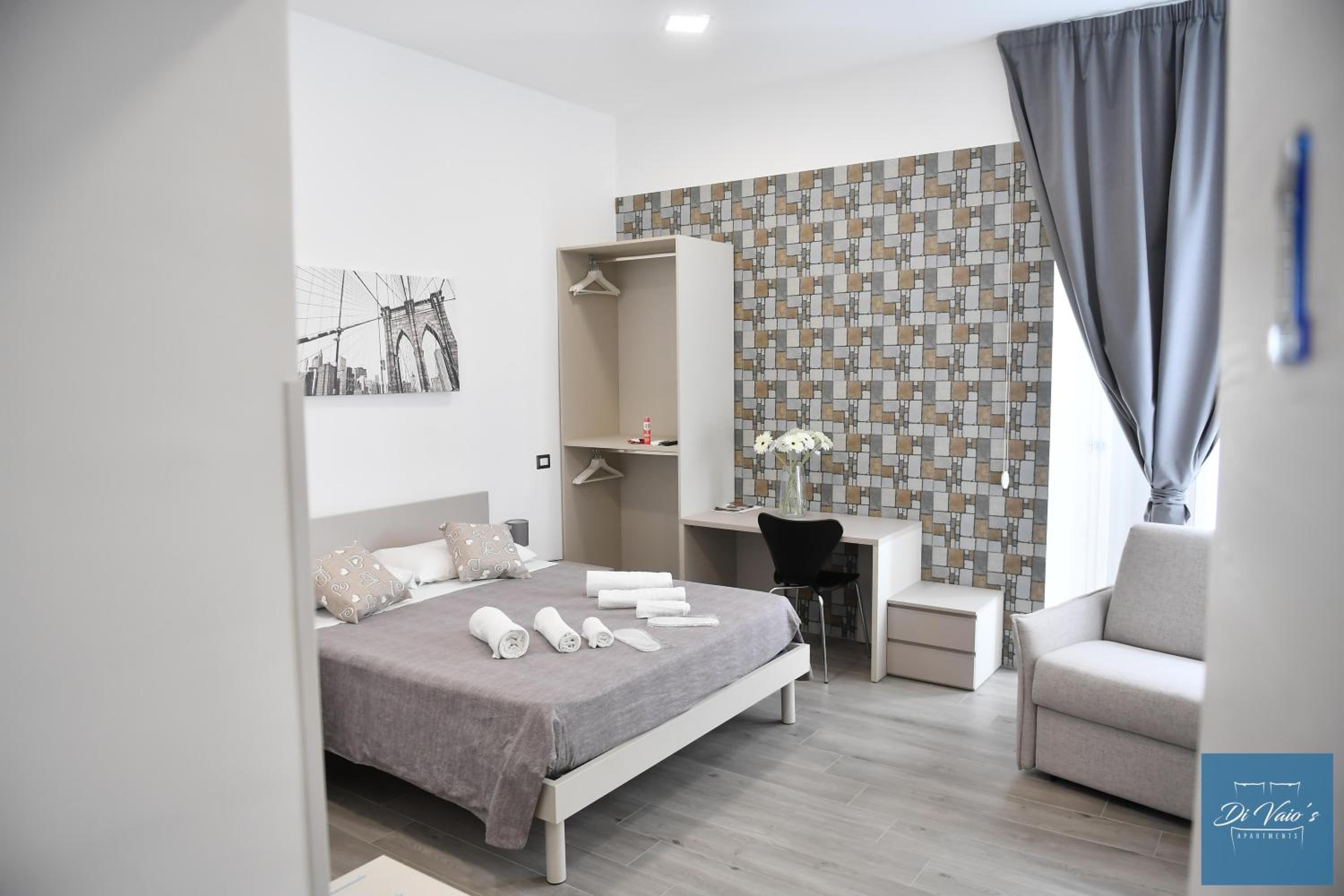 Di Vaio s Apartments adiacente metro Rione Alto