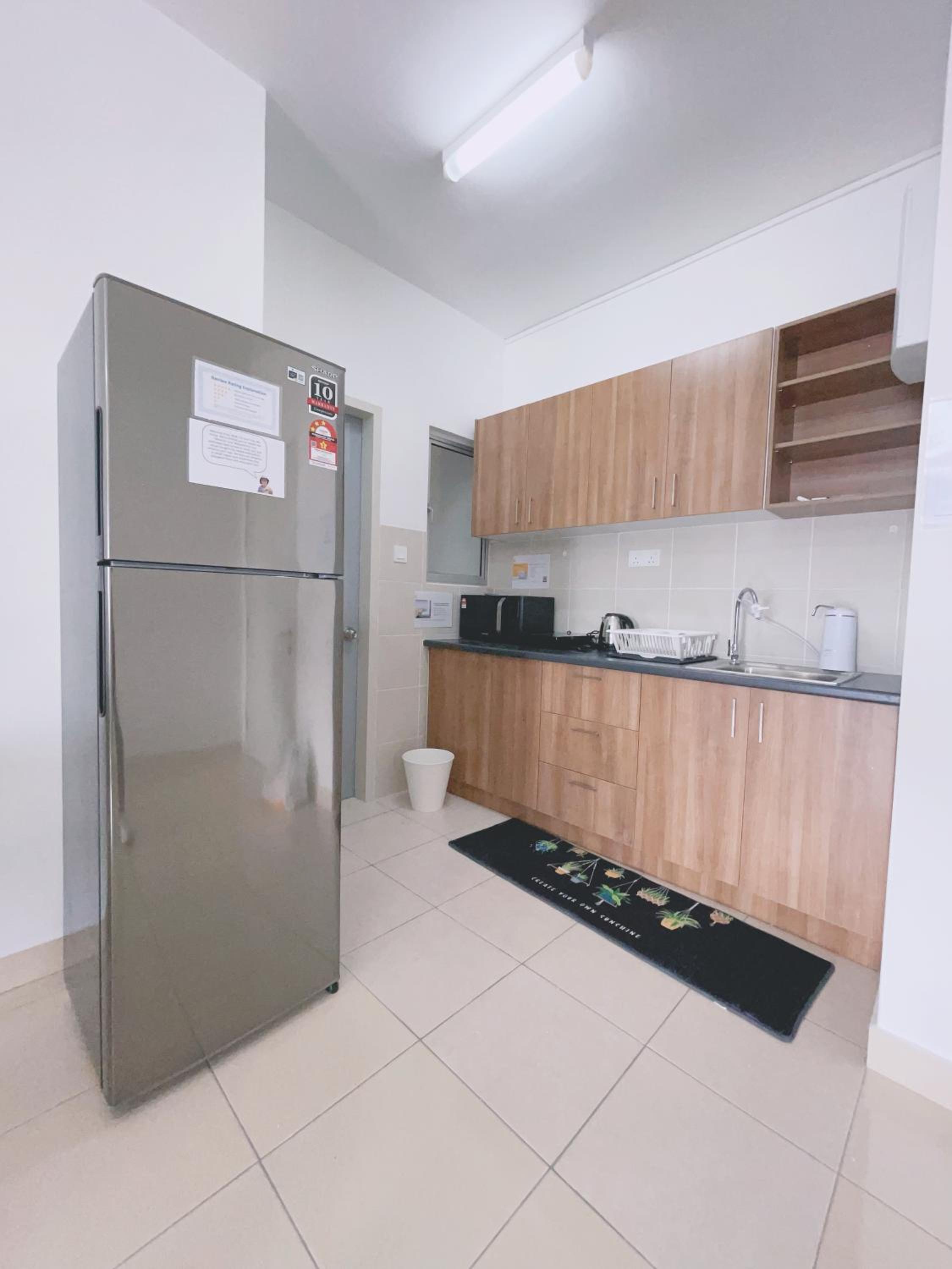 Airport stay Entire 3 BDR Apart, sleeps 4-5 guests, Kota Warisan KLIA photo 7