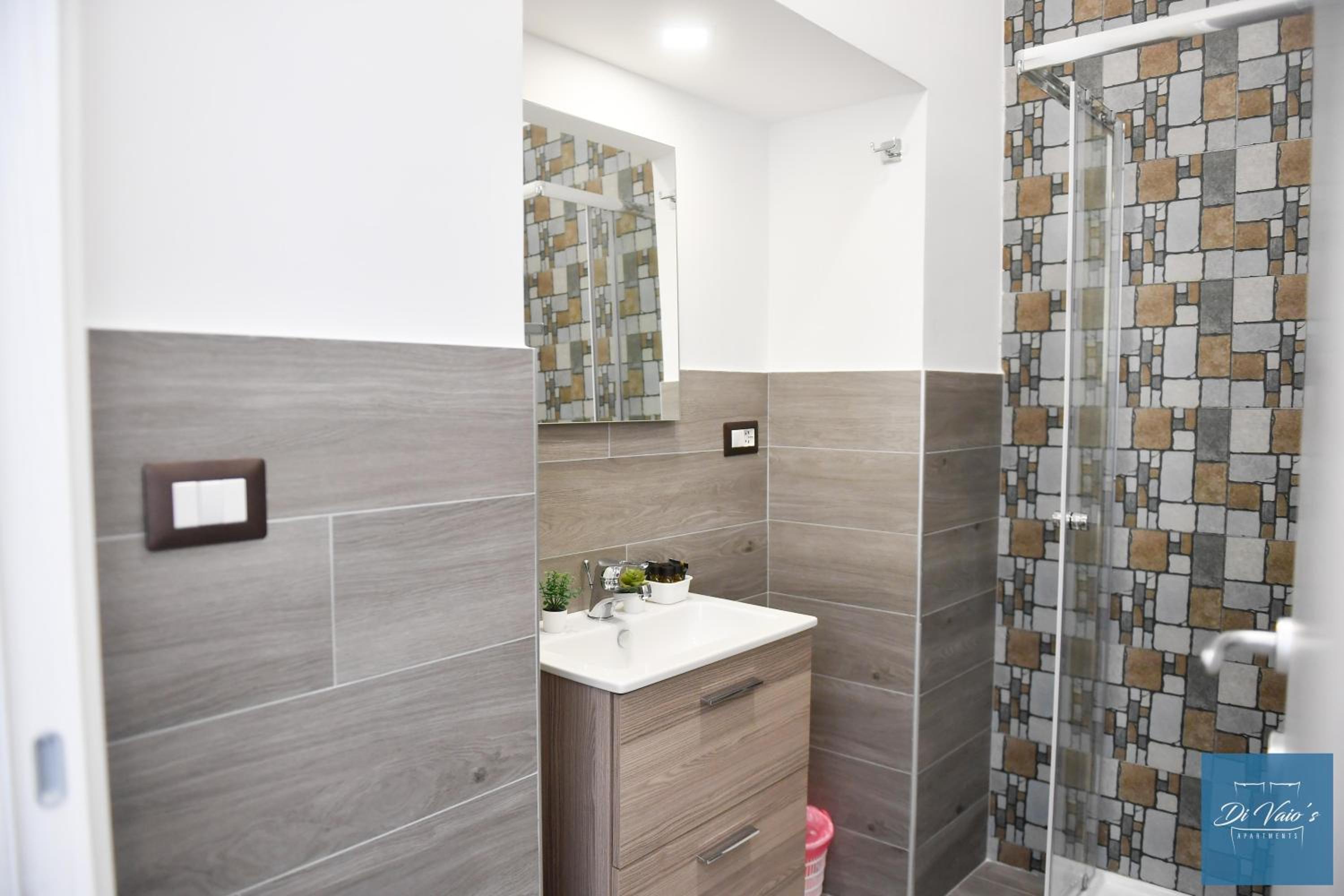 Di Vaio s Apartments adiacente metro Rione Alto