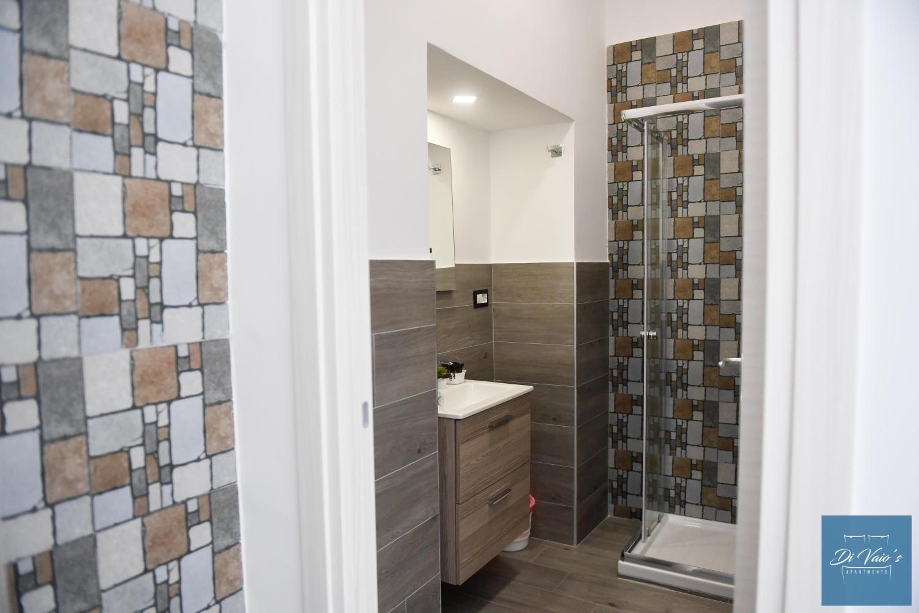 Di Vaio s Apartments adiacente metro Rione Alto