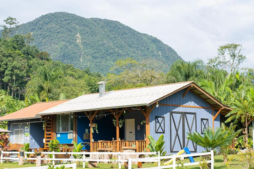 Glamping casal - mini chale mobiliado com colchão casal roupa de cama travesseiros - Rancho Perene estação rural