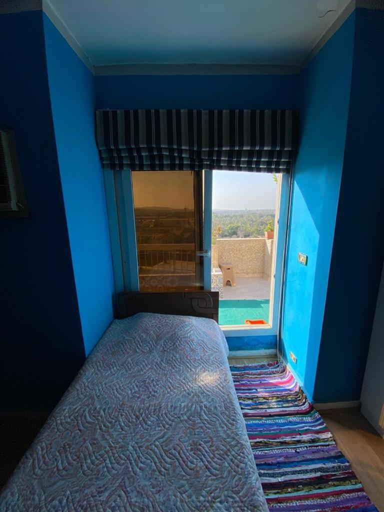 Tamara's Grand Egyptian Museum & Pyramids view 3BR Entire Apartment