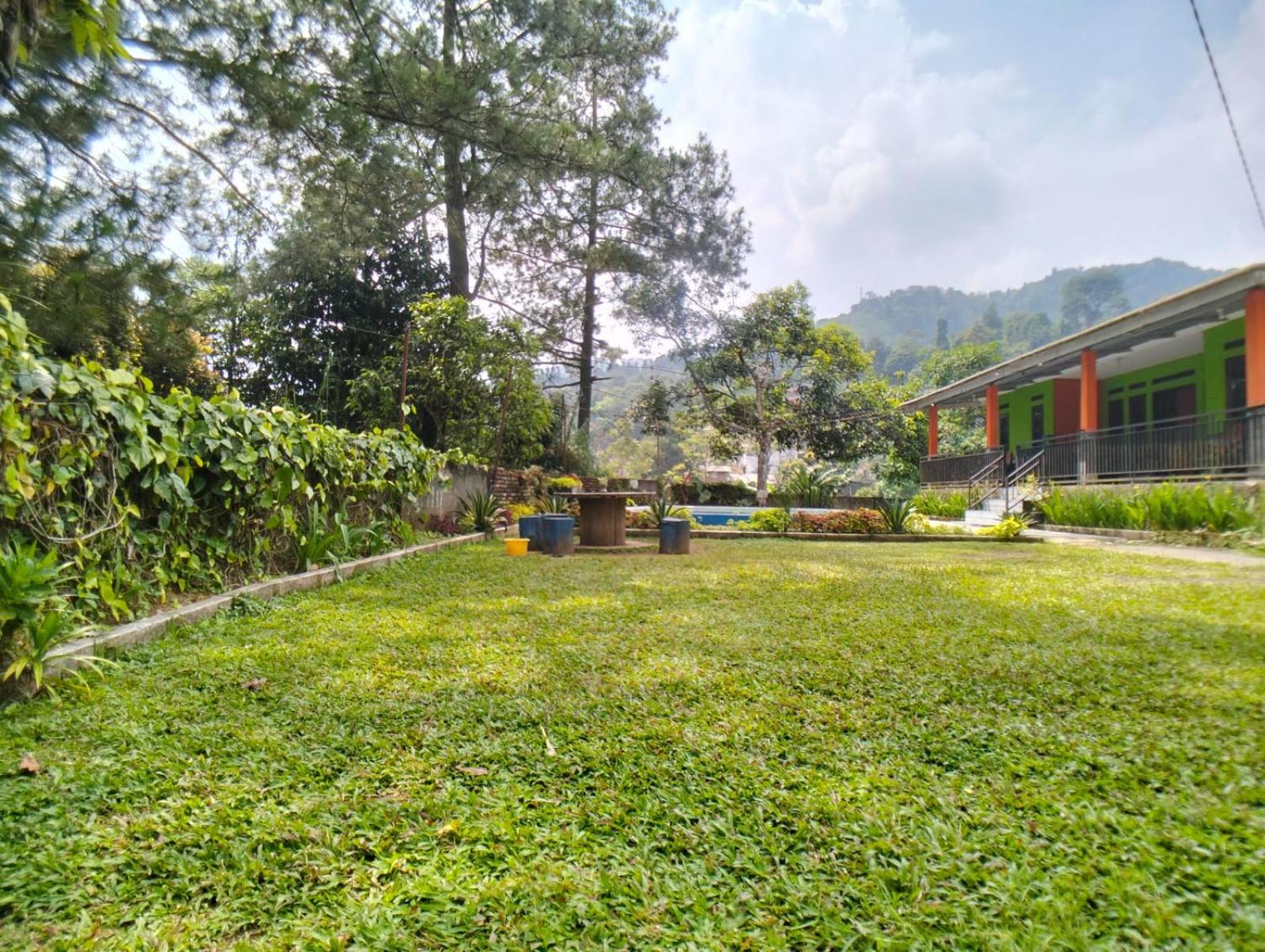 Villa Cisarua Family 2 view 4
