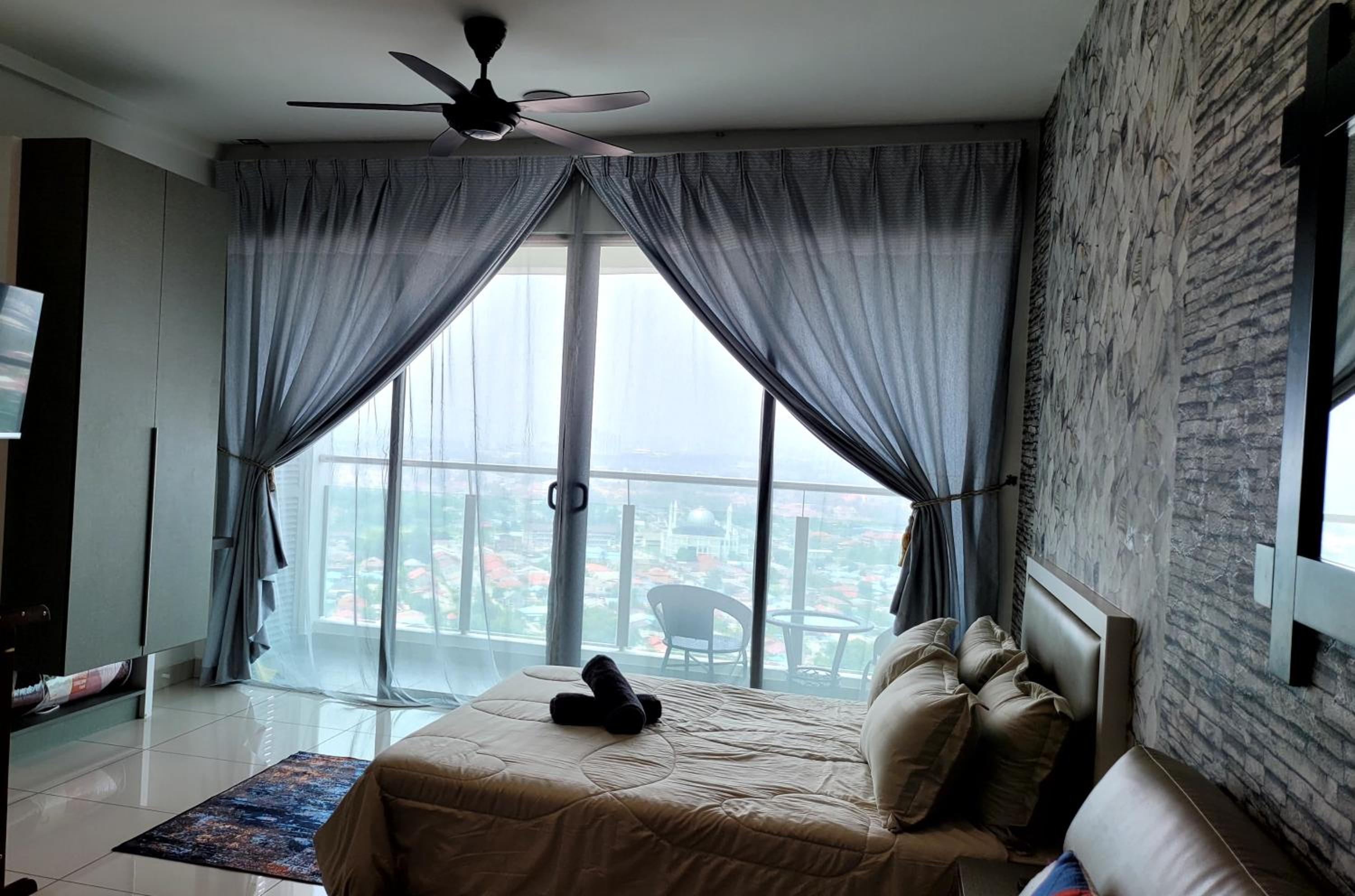 Homestay FourSeasons @EVO MALL BANGI photo 6