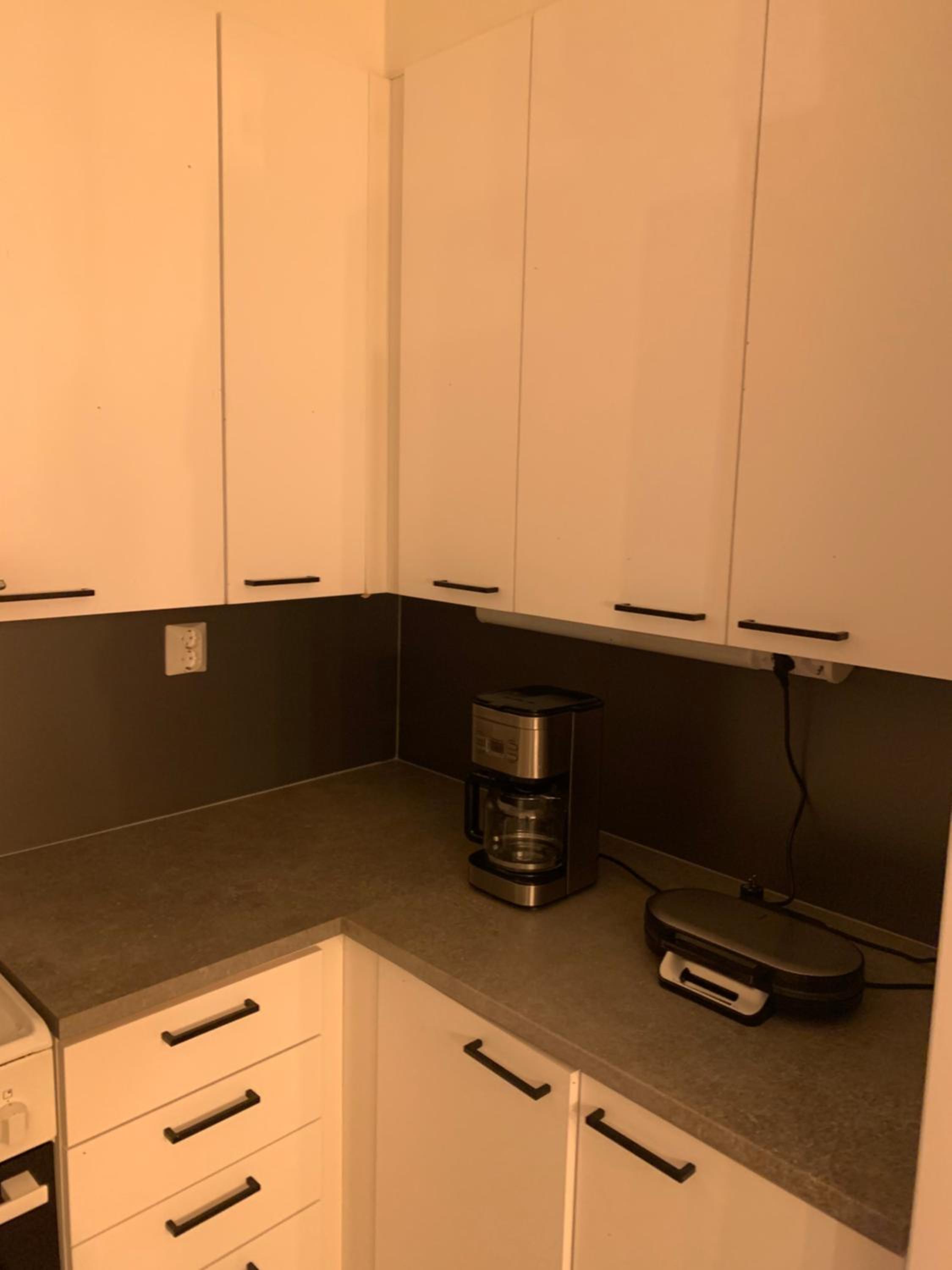 Spacious Apartment Next to Metro, Beach, Shopping Centre