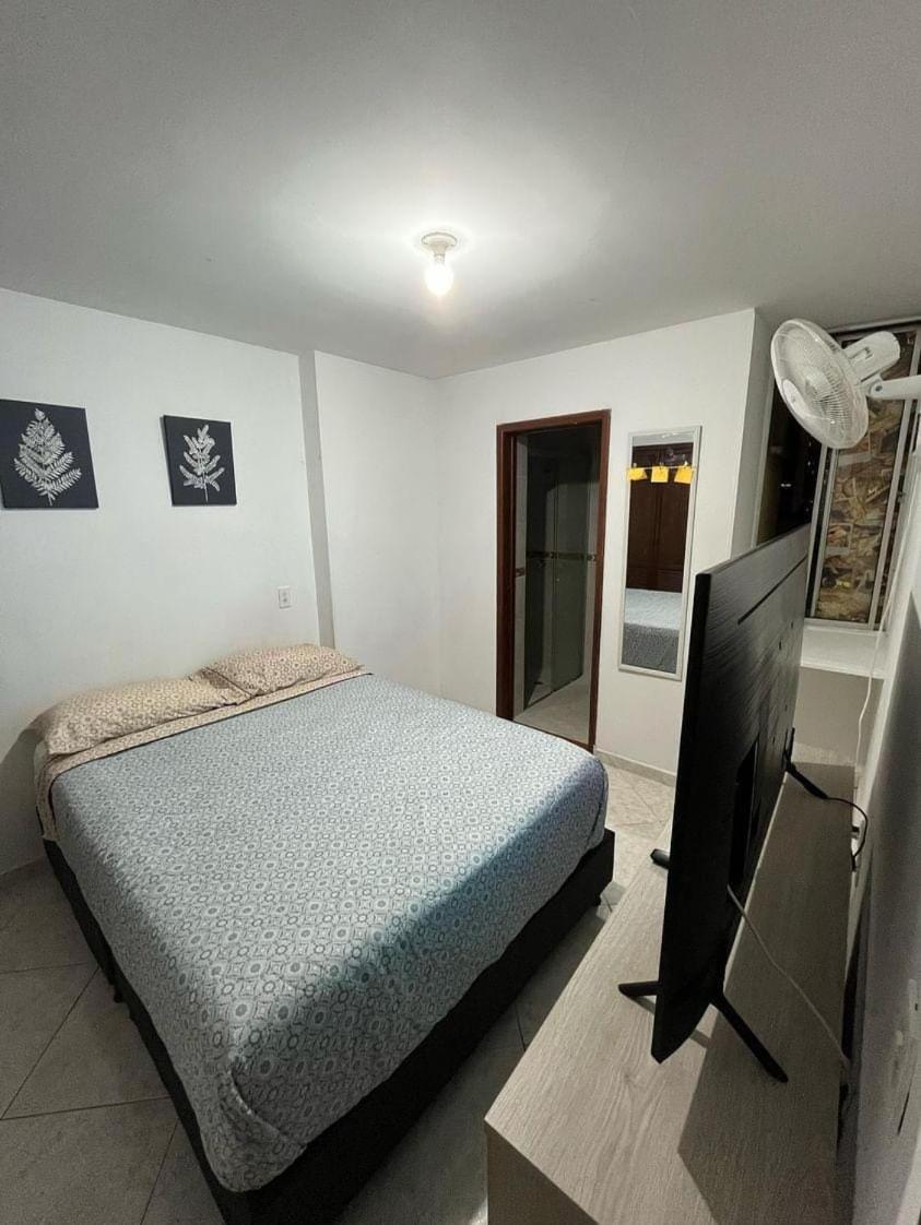 HABITACION BAÑO PRIVADO - EXCELENTE UBICACION
