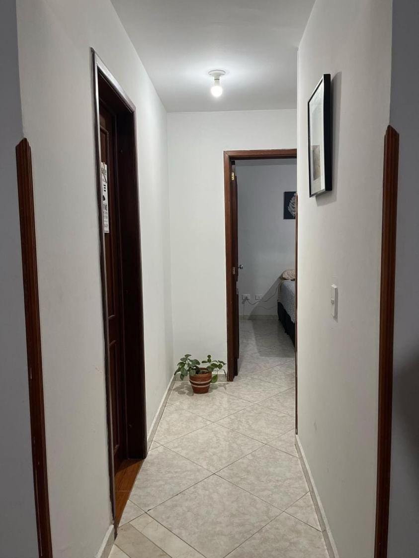 HABITACION BAÑO PRIVADO - EXCELENTE UBICACION