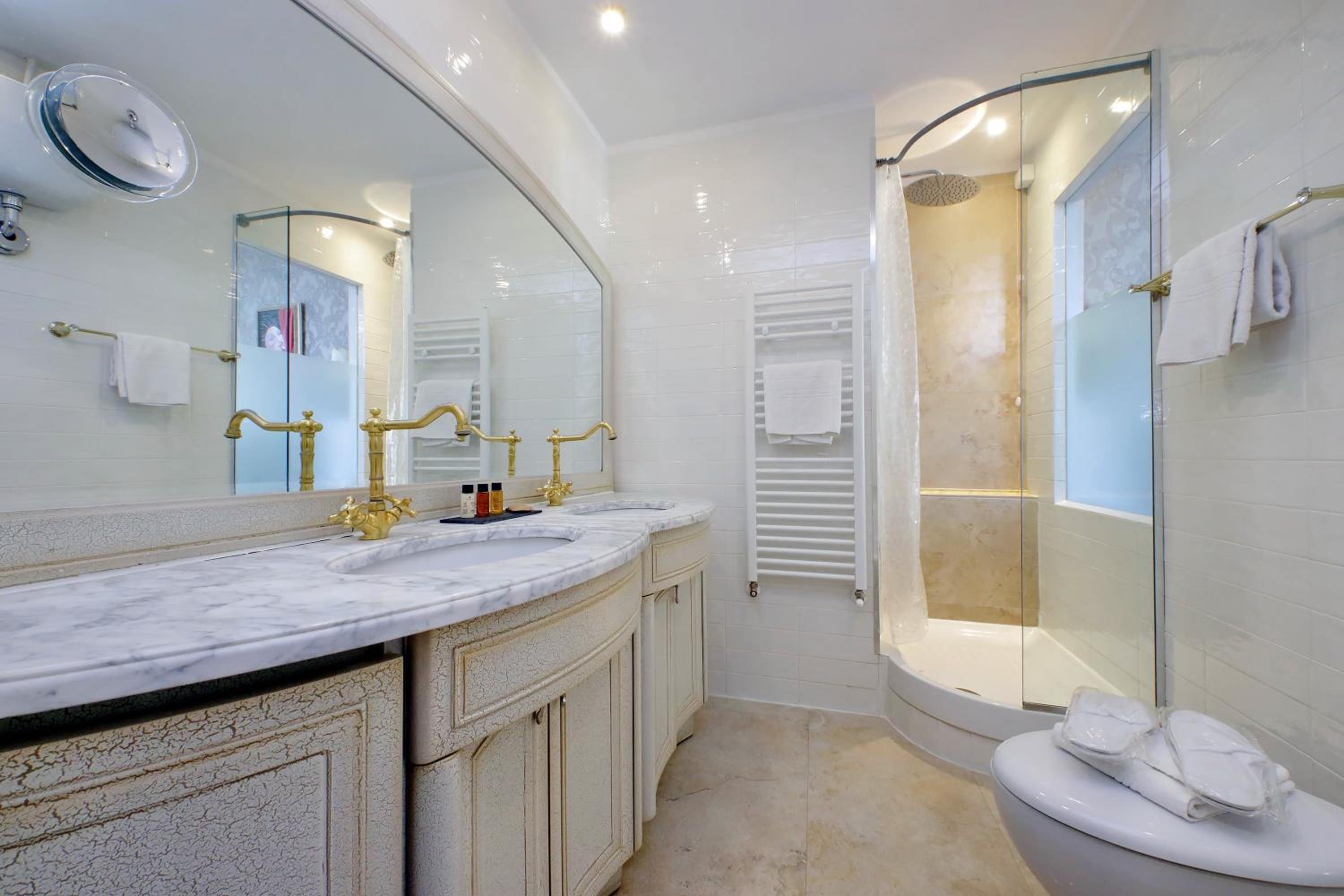 Domus Monamì Luxury Suites