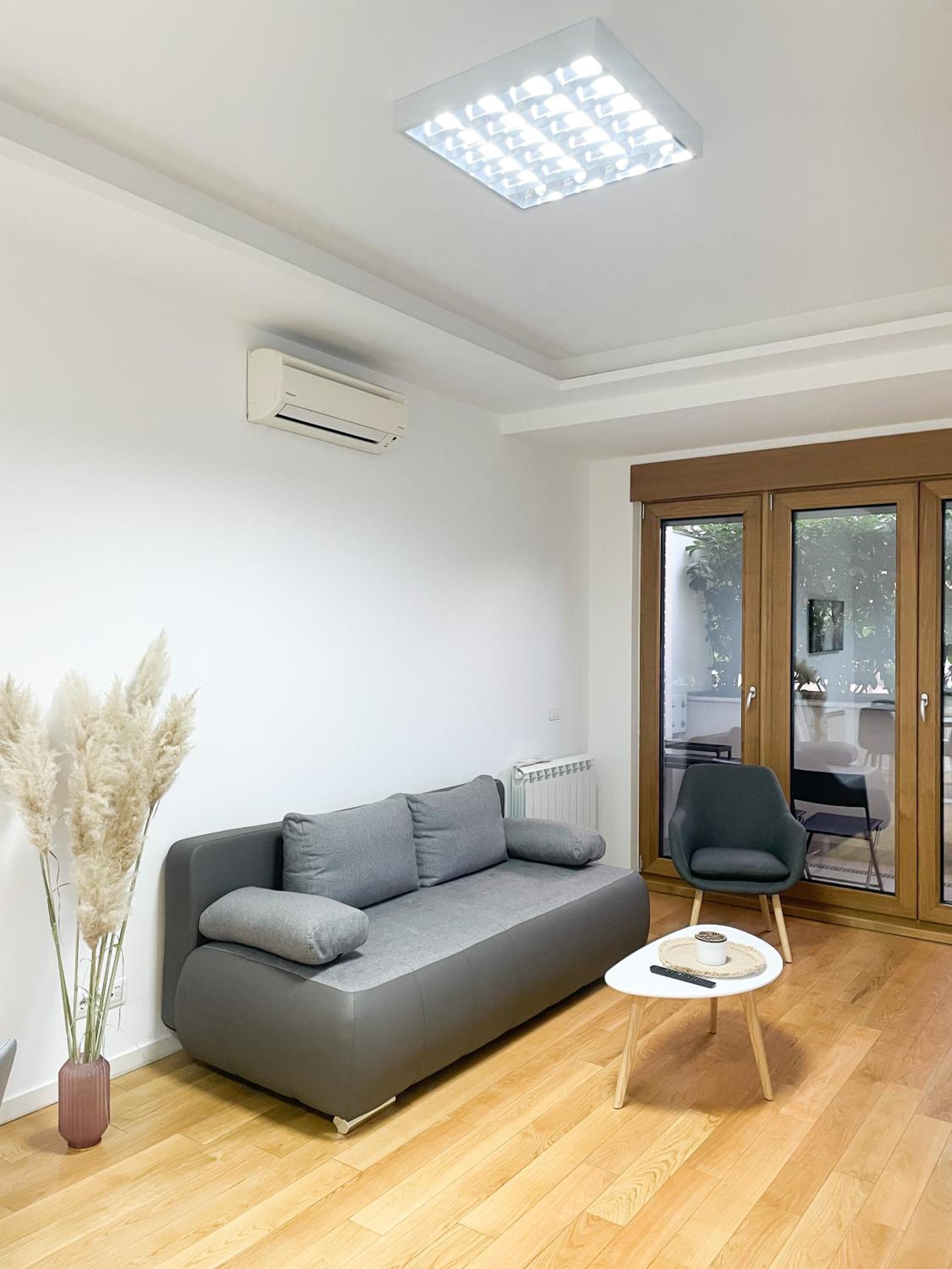 Hedonist-Modern Urban Stay A Blok view 4