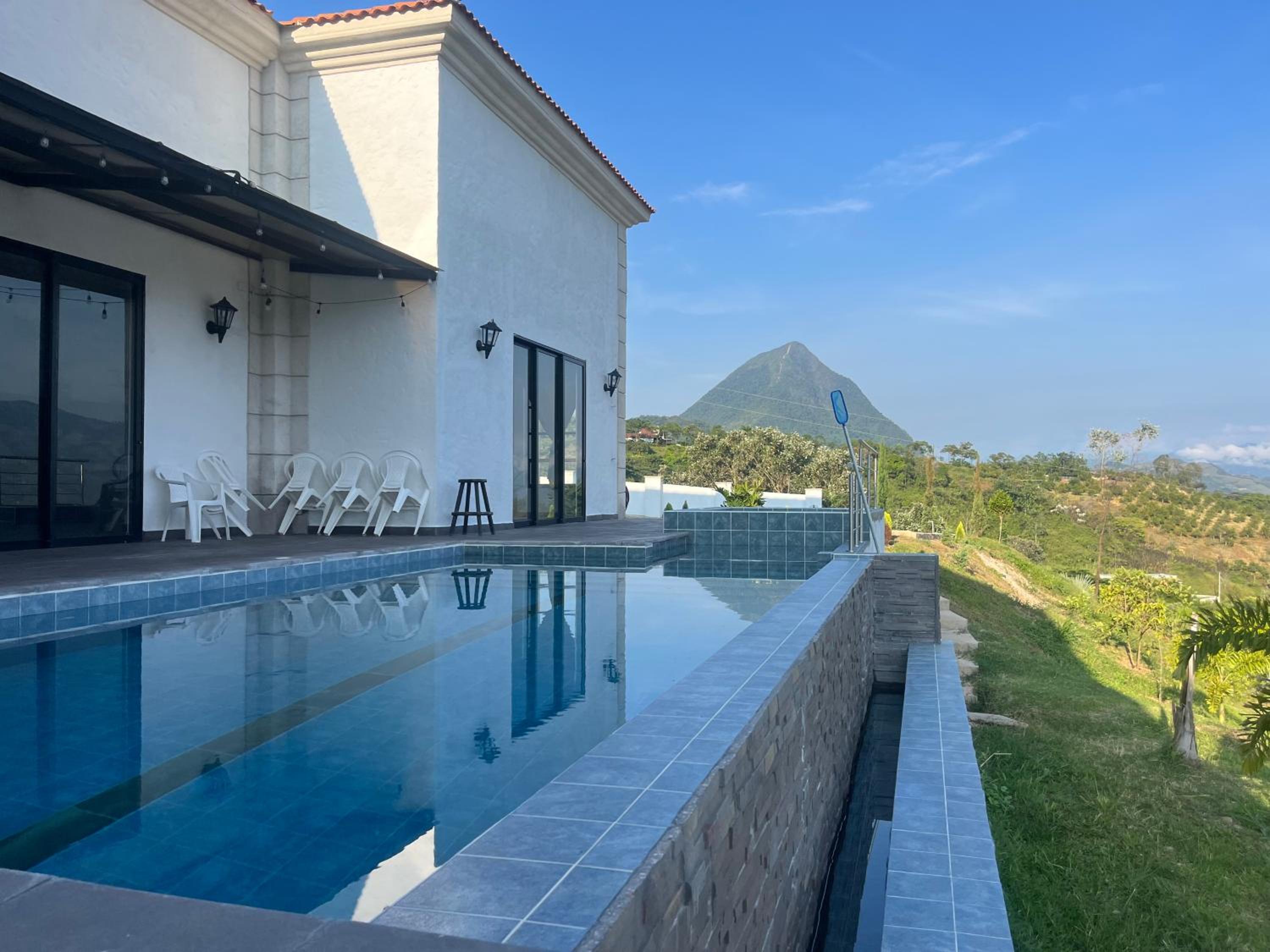 Villa Venecia Colonial