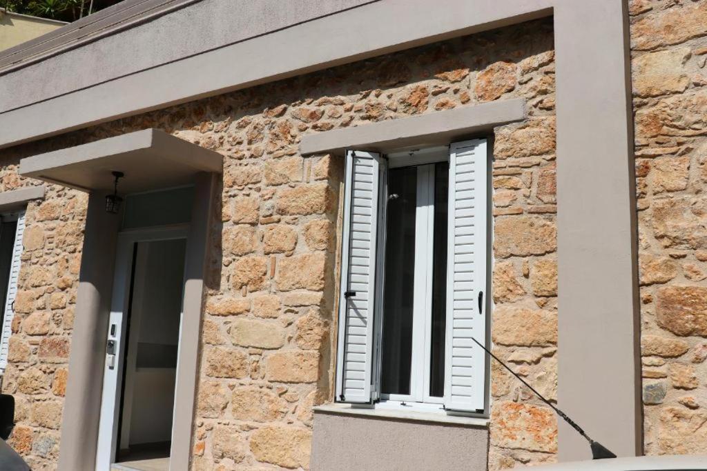 Athens Philopapou House