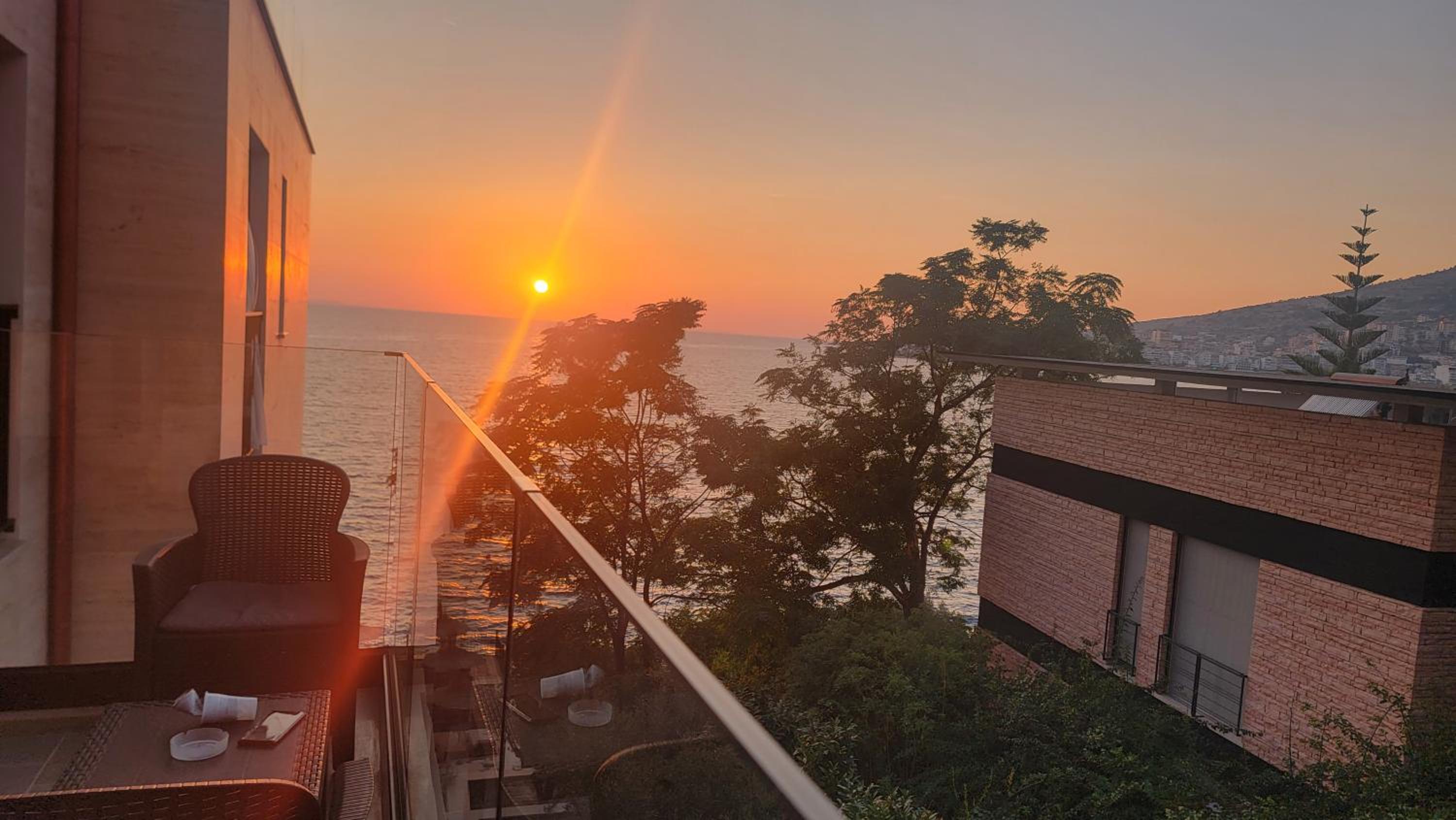 2F Saranda Apartment