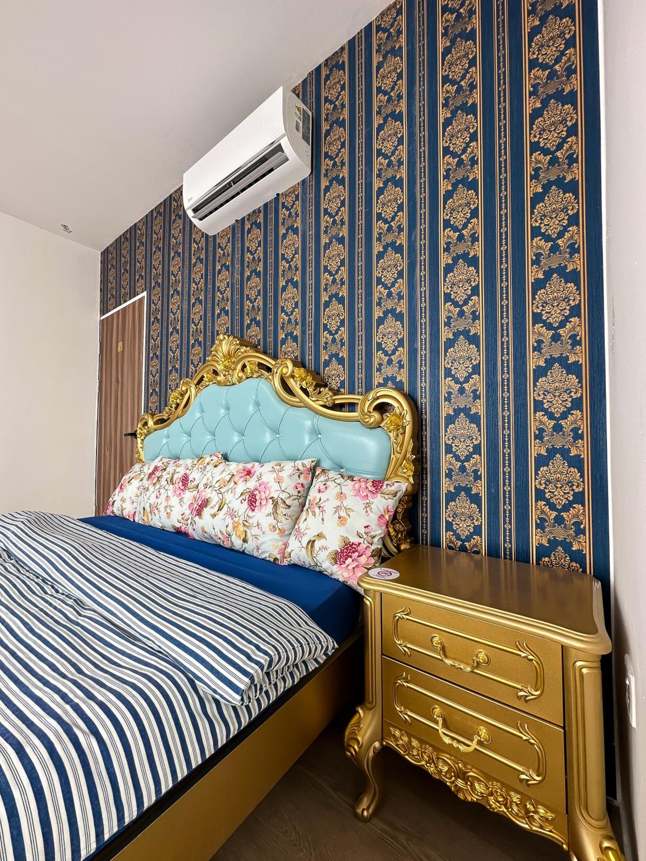 Disneyland Theme DFB homestay 03 Gala City Armadale Residence photo 4