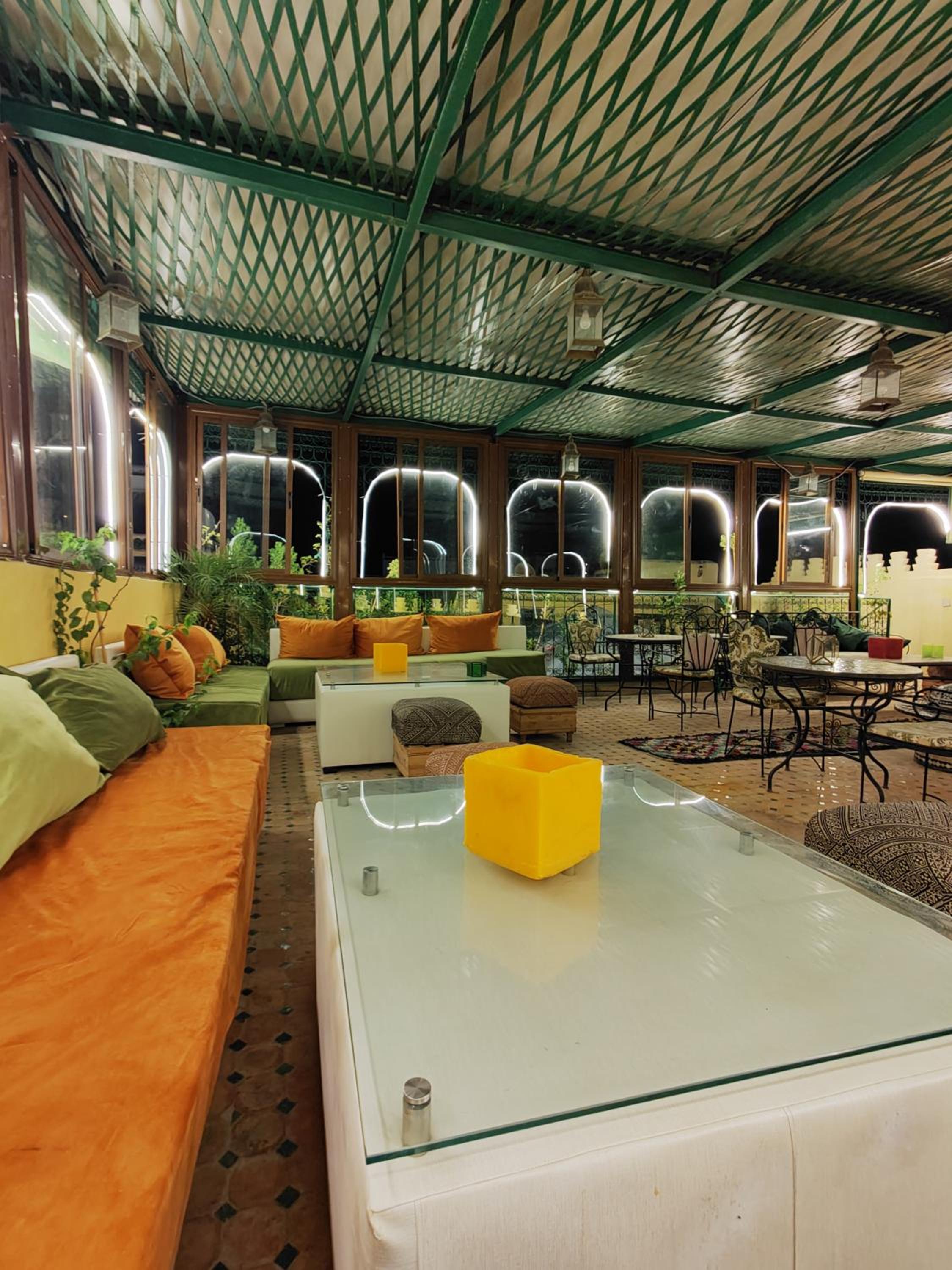 lounge