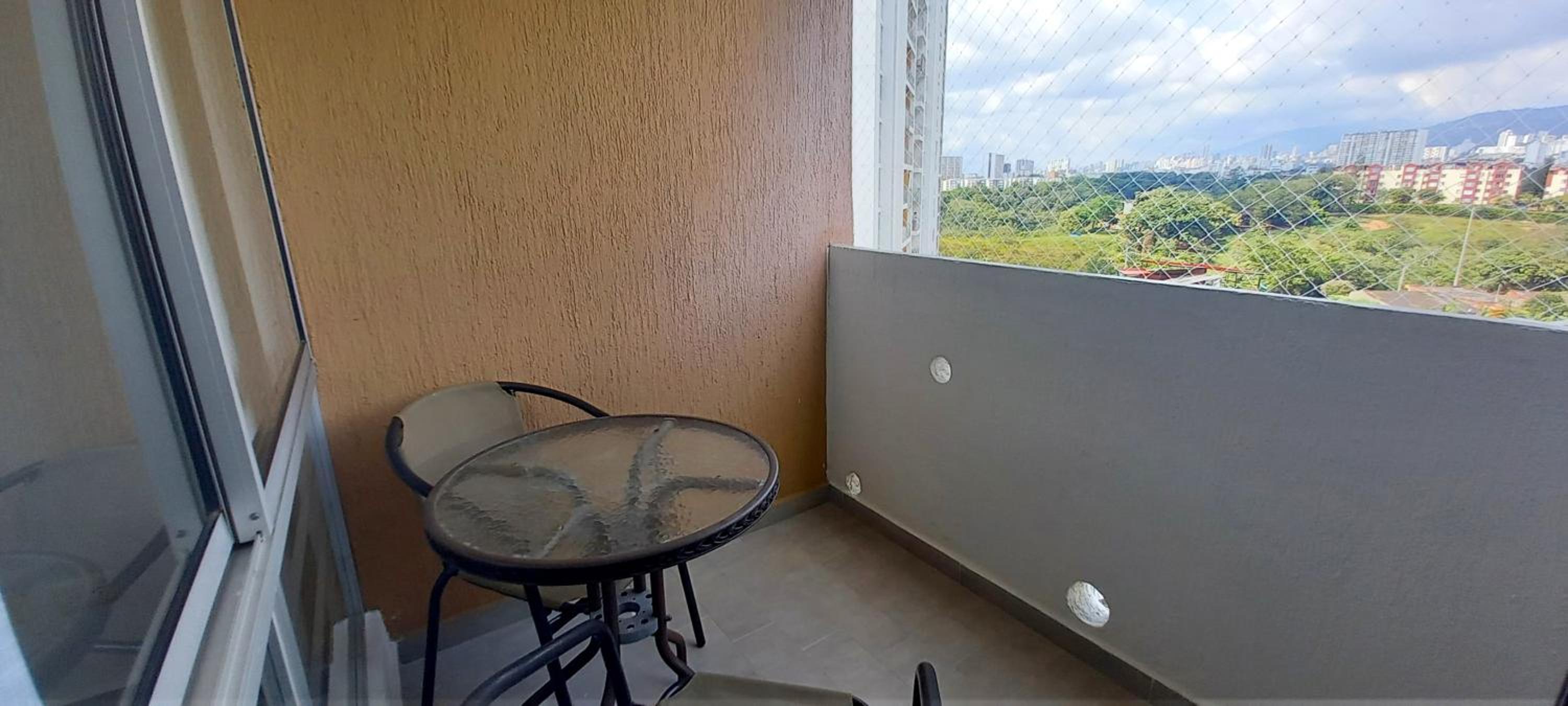 Cómodo apartamento en cañaveral