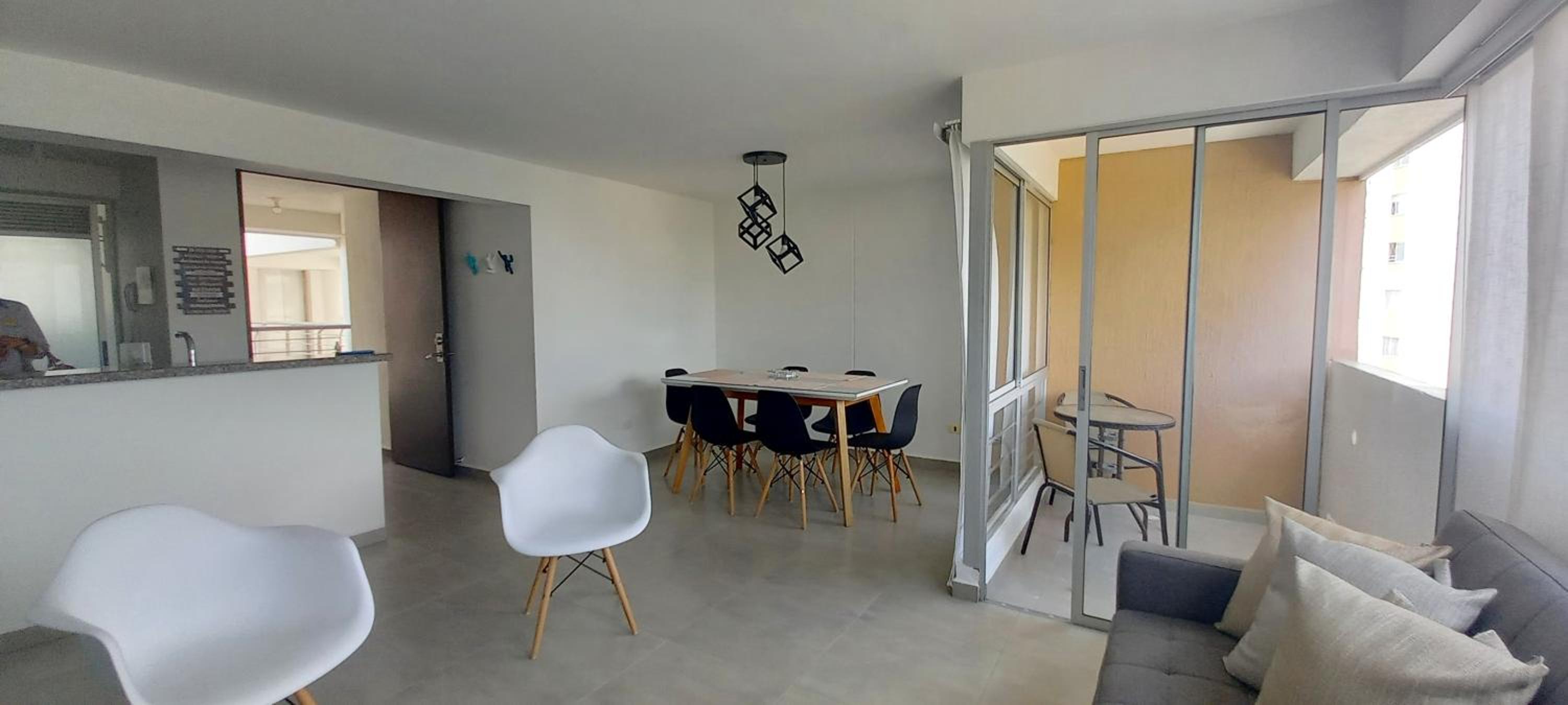 Cómodo apartamento en cañaveral