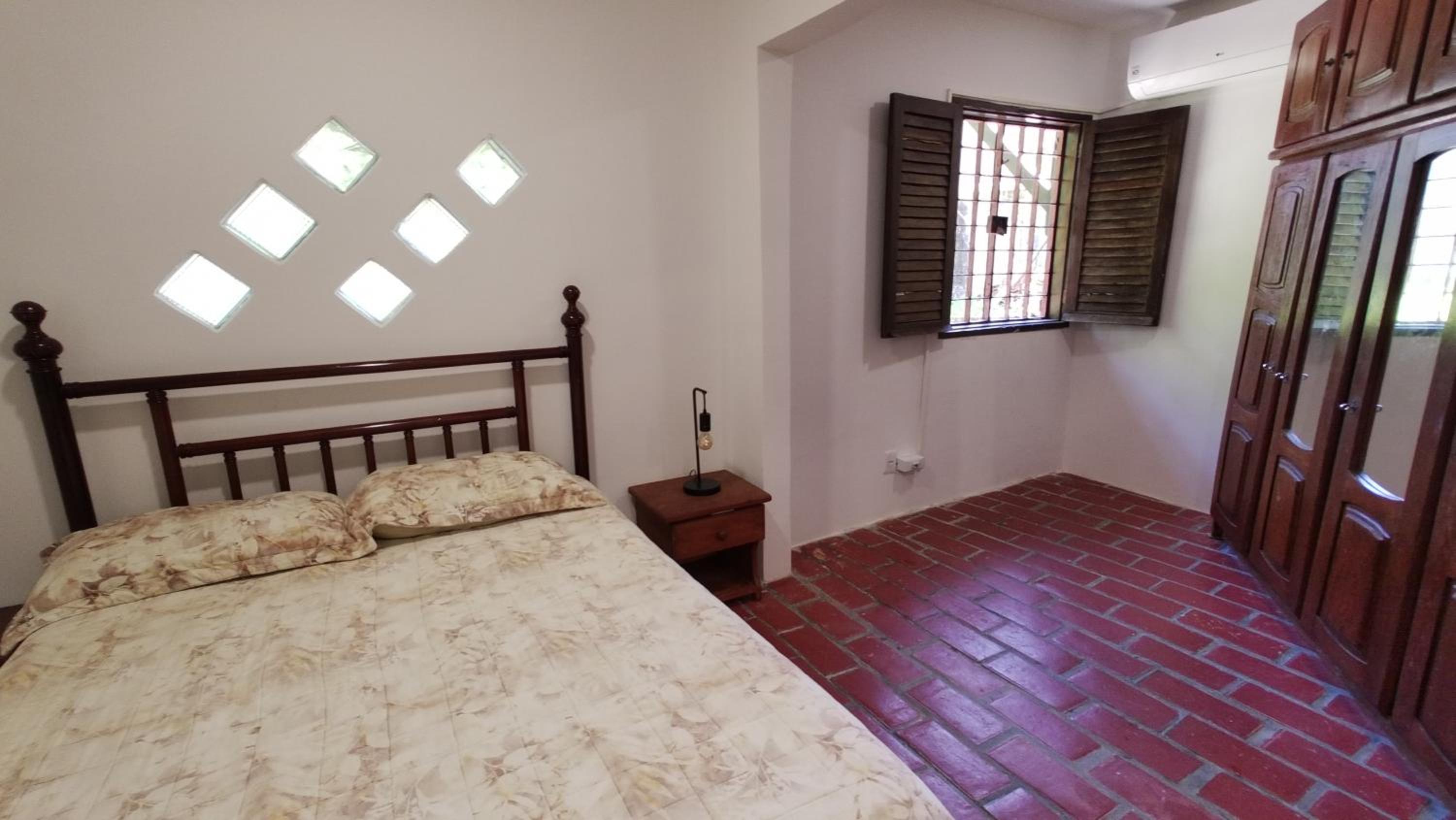 Casa inteira, com sauna, piscina ozonizada, praia Enseada dos Corais, Cabo de Santo Agostinho, Pernambuco, Brasil