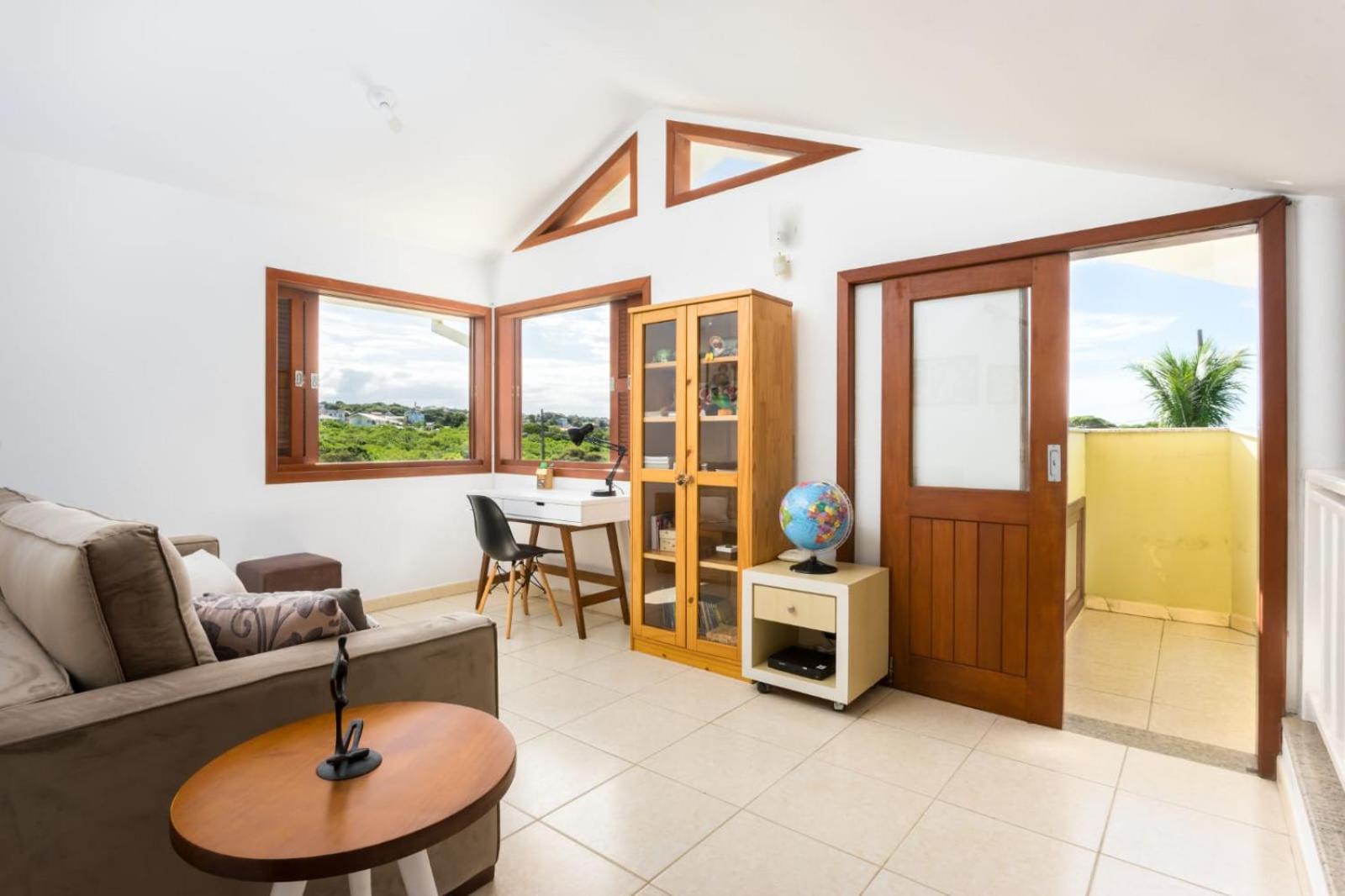 Casa com piscina frente ao mar Praia do Santinho