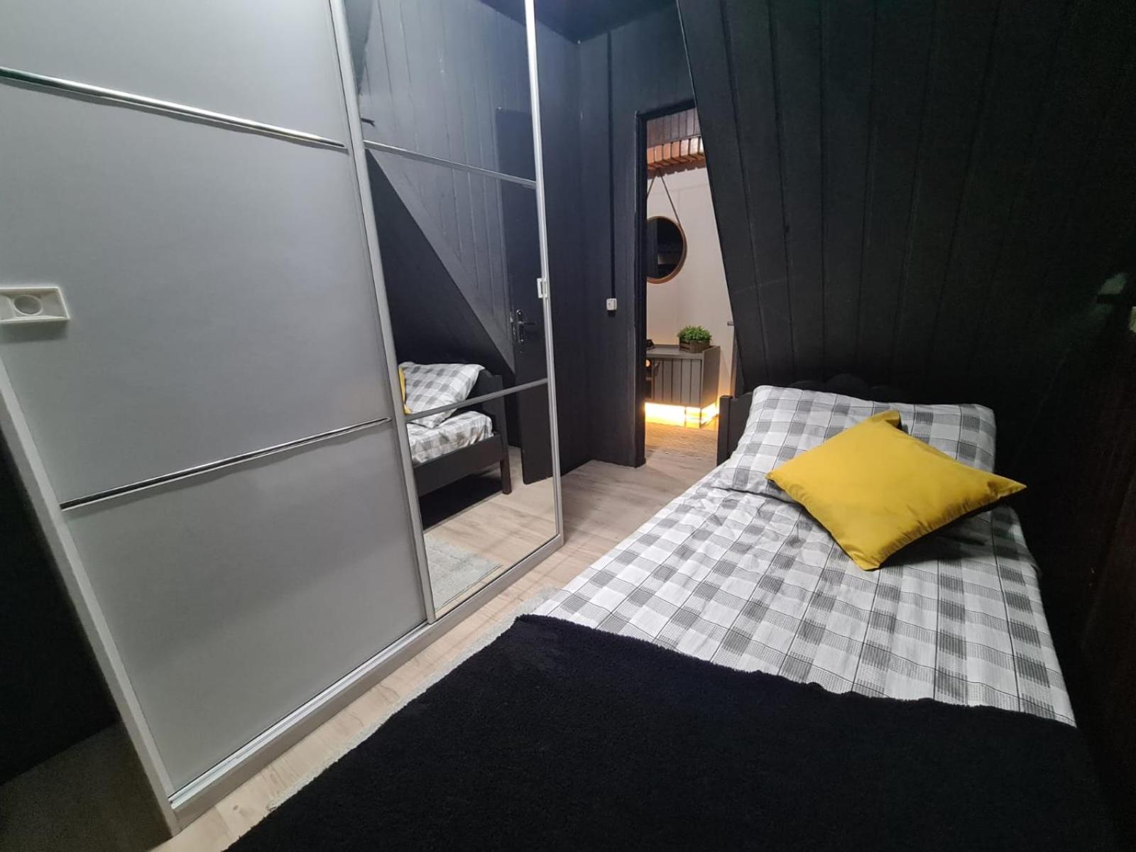 HOSTEL FAMILIA ZANATTA