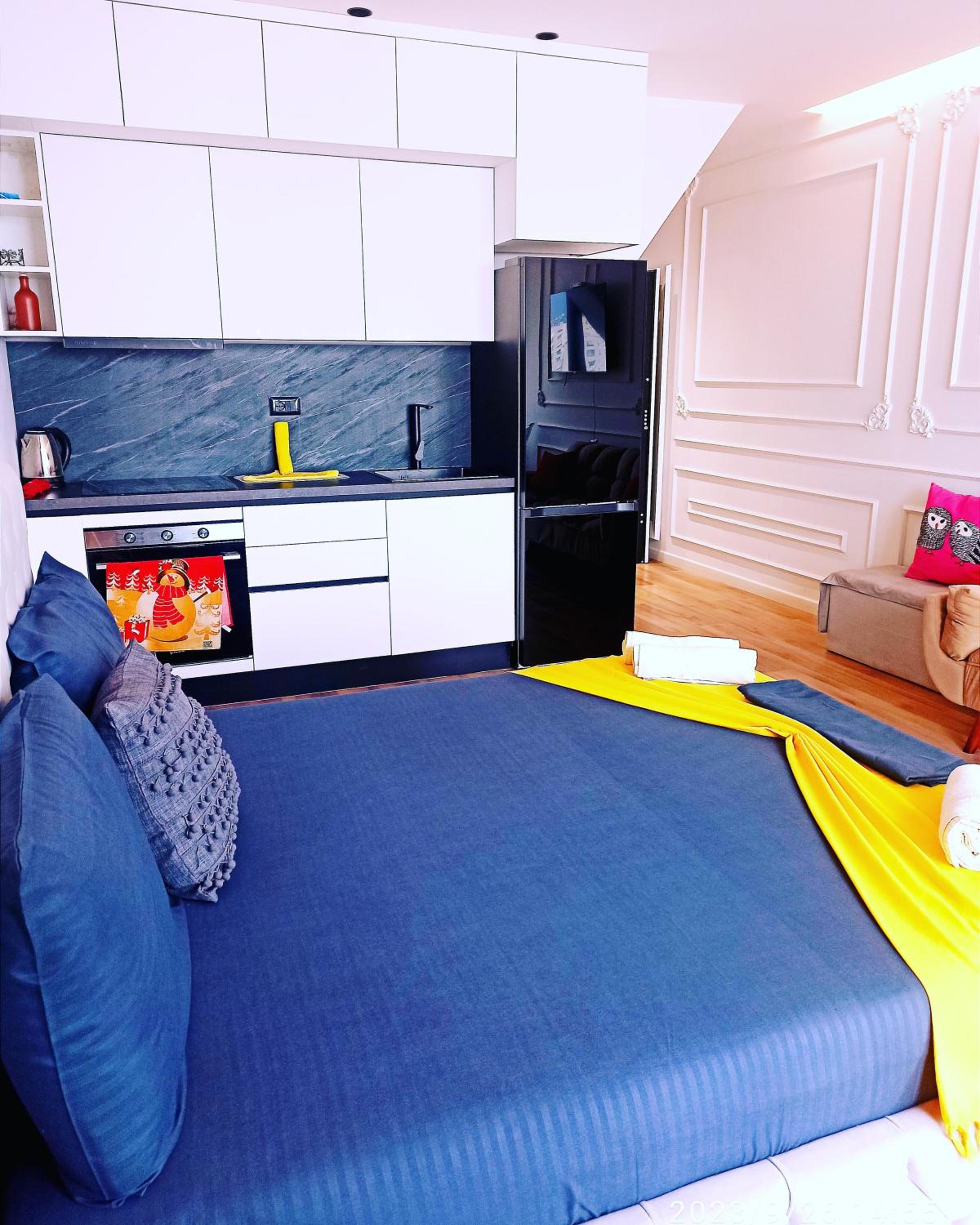 Square 21 Studio Apartments