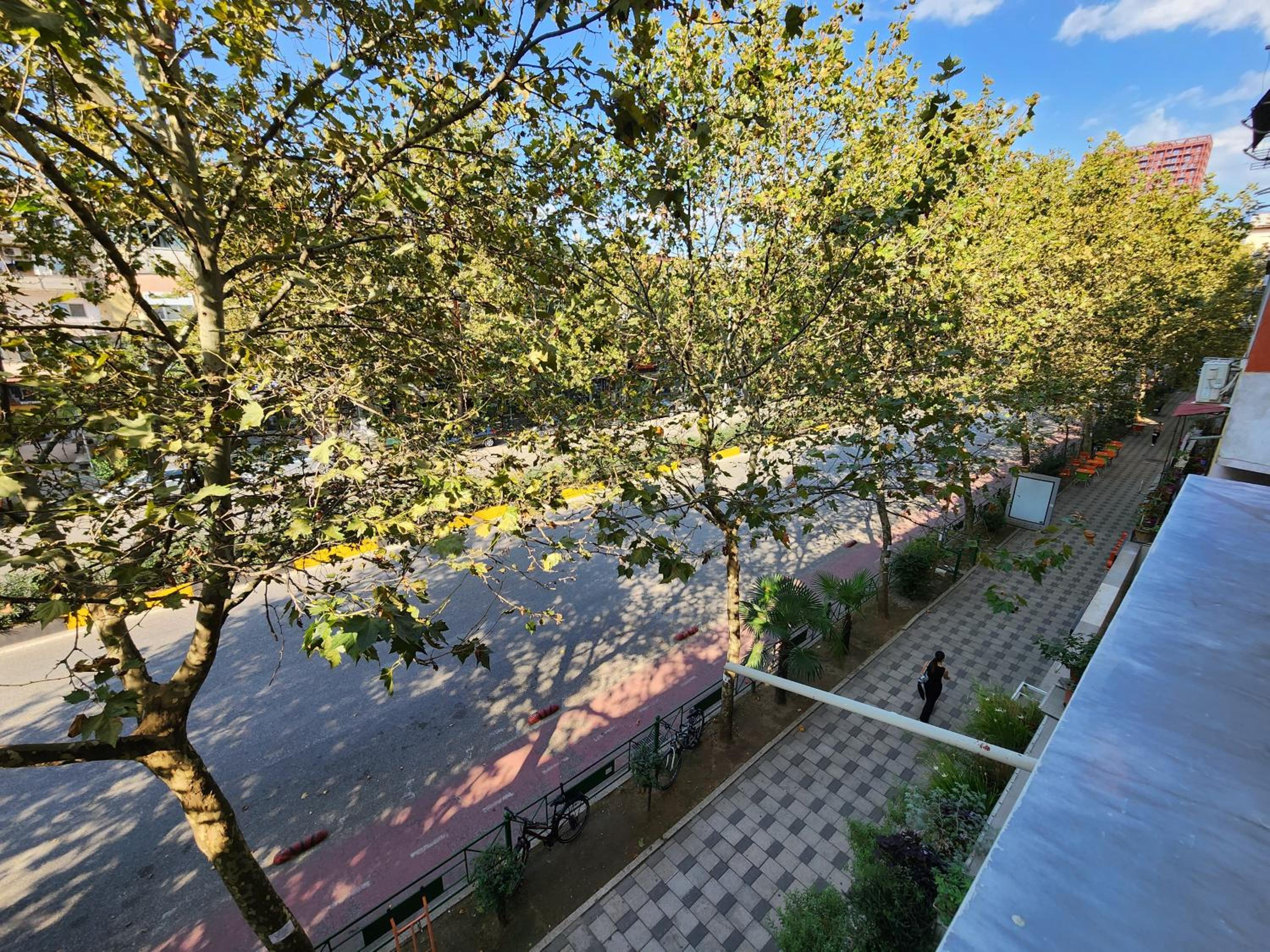 Apartment Sweet 21