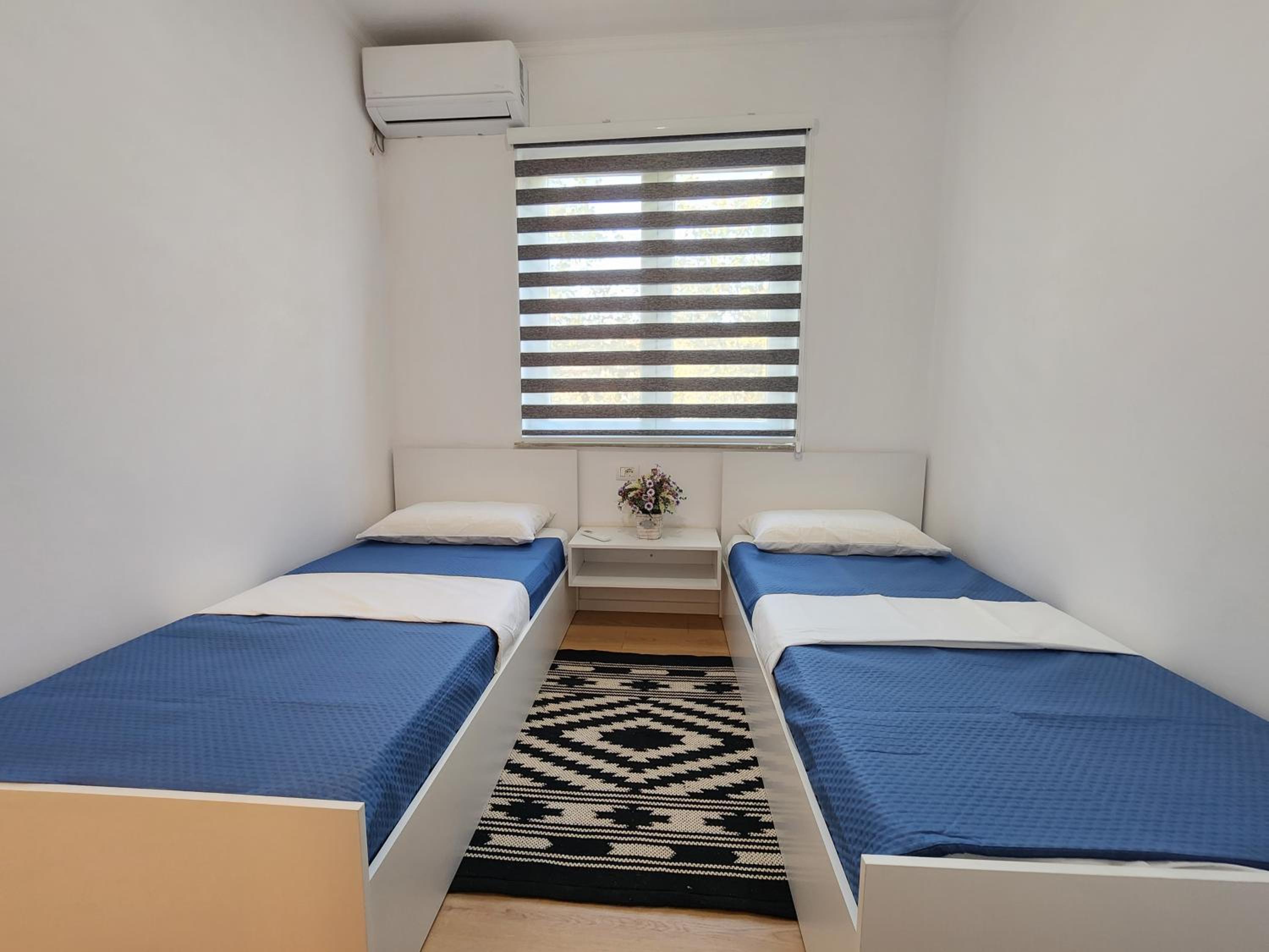 Apartment Sweet 21