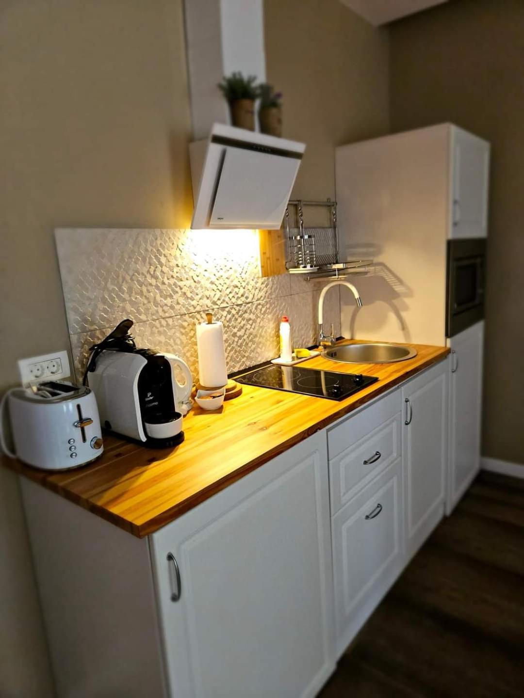 Laci Lak Premium apartment view 2