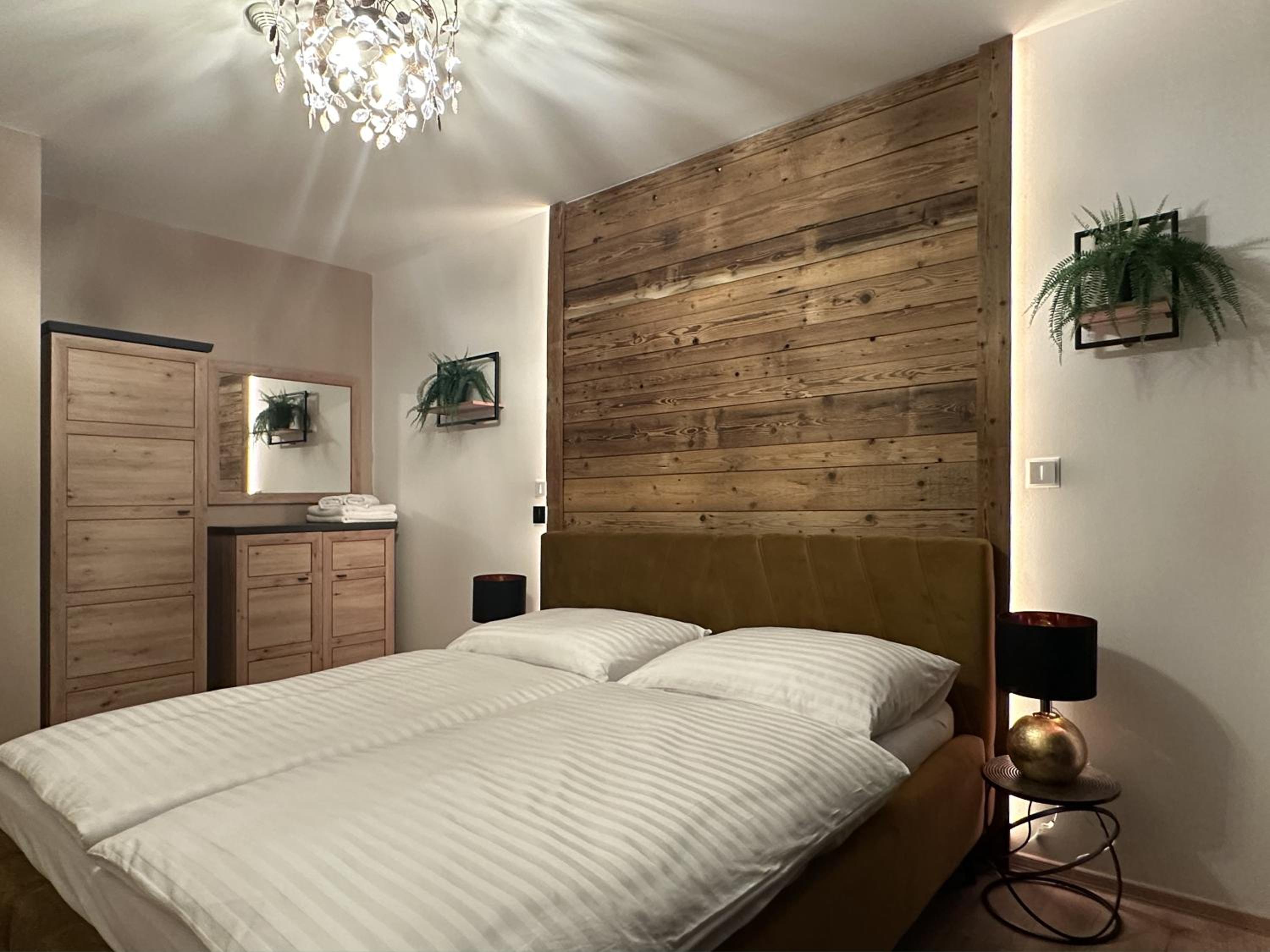 Apartmány Čerňák - Horňák - 4-6 osob, balkon, dvě parkovací místa