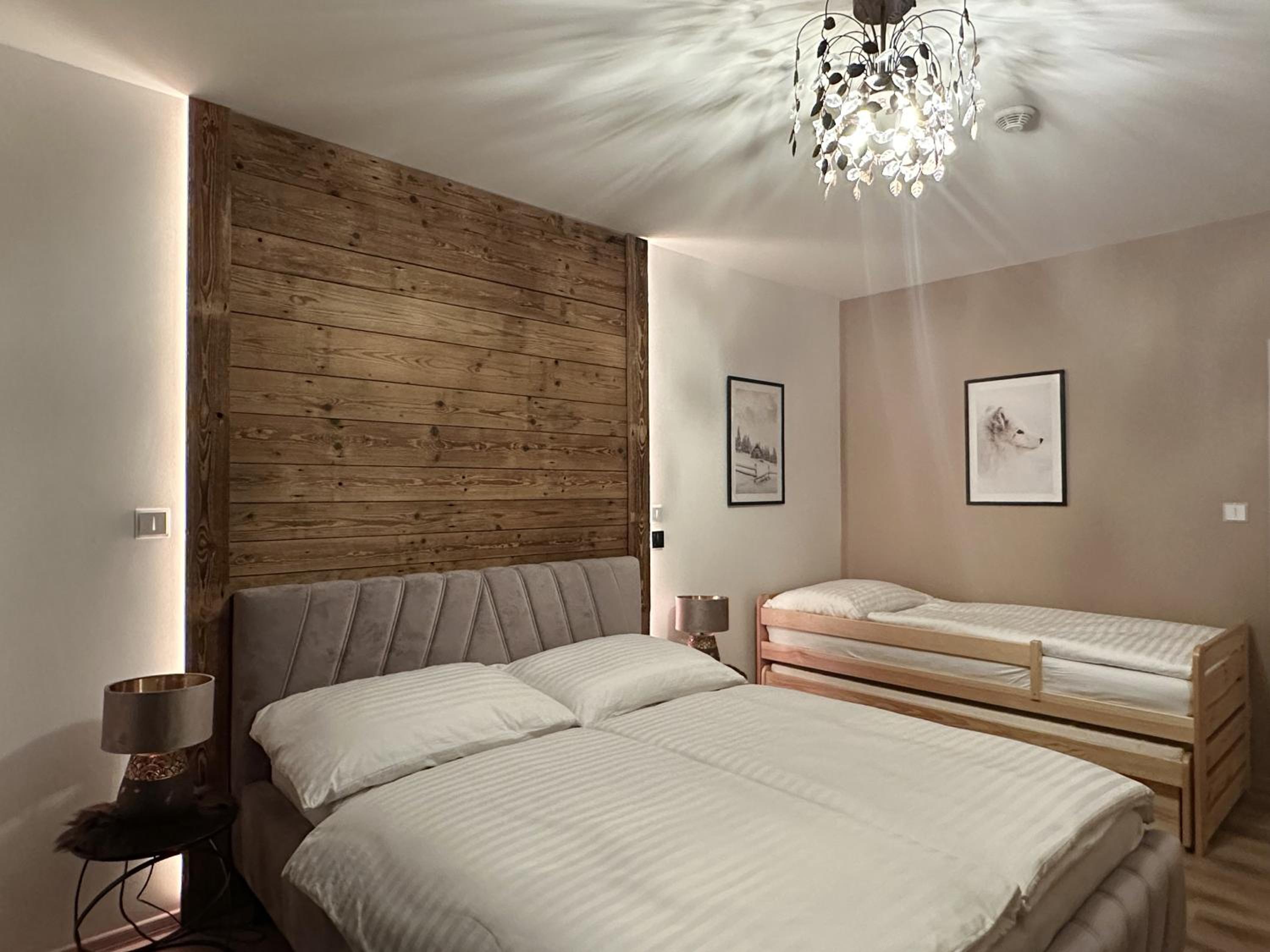 Apartmány Čerňák - Horňák - 4-6 osob, balkon, dvě parkovací místa