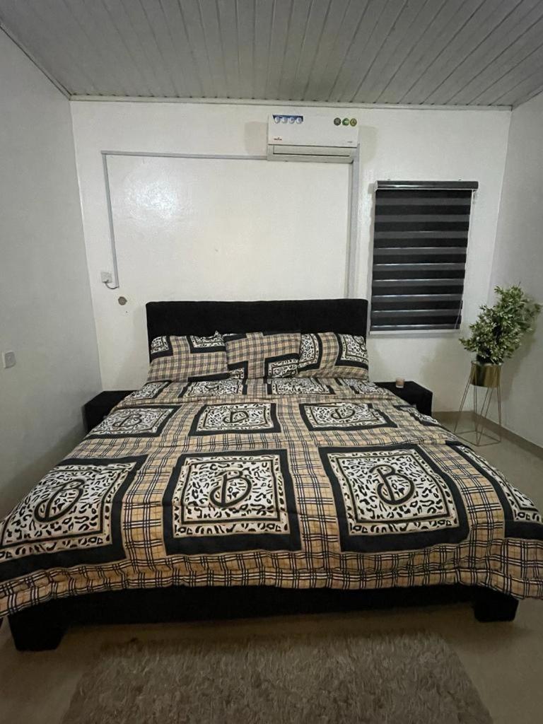 Lovely One Bedroom Flat around Ogba, Ikeja