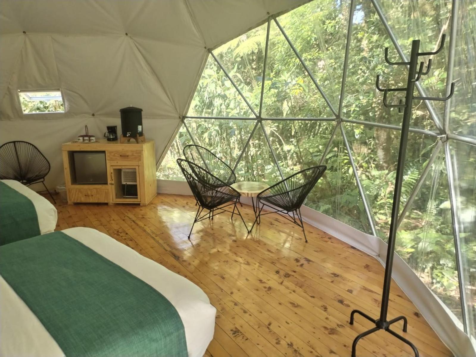 Hotel Refugio La Paz EcoGlamping - Image 1