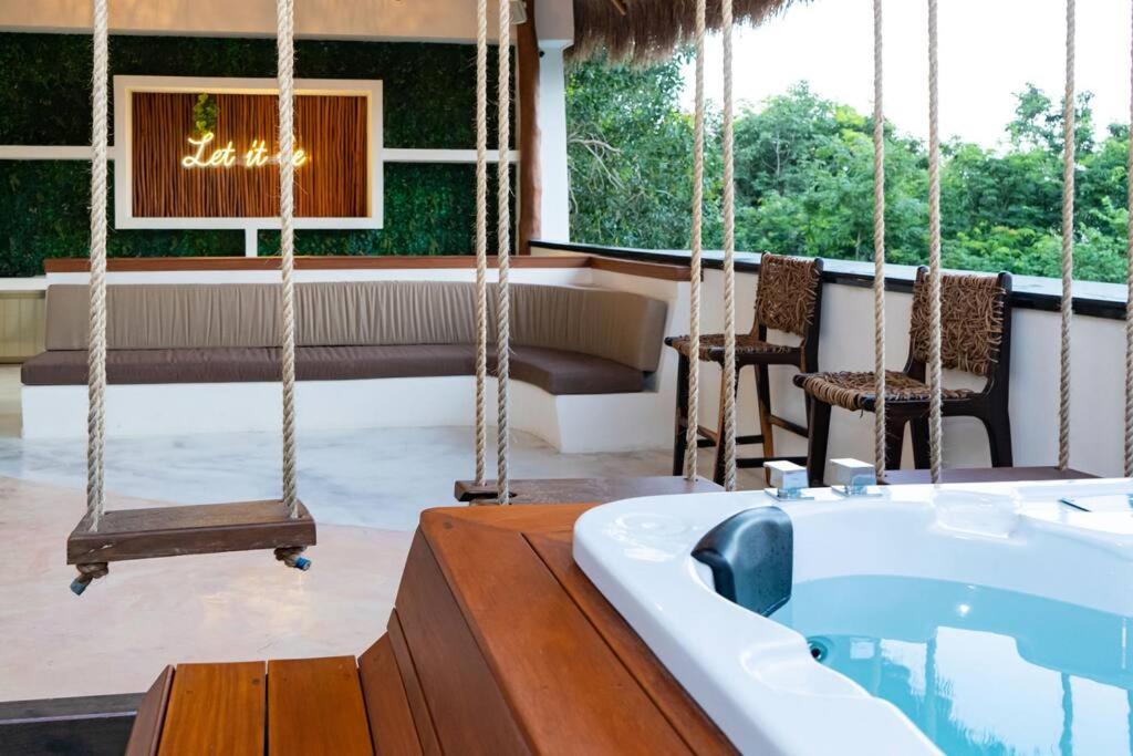 Jacuzzi, Premium Villa Hype - Private Pool & Near the Beach view 5